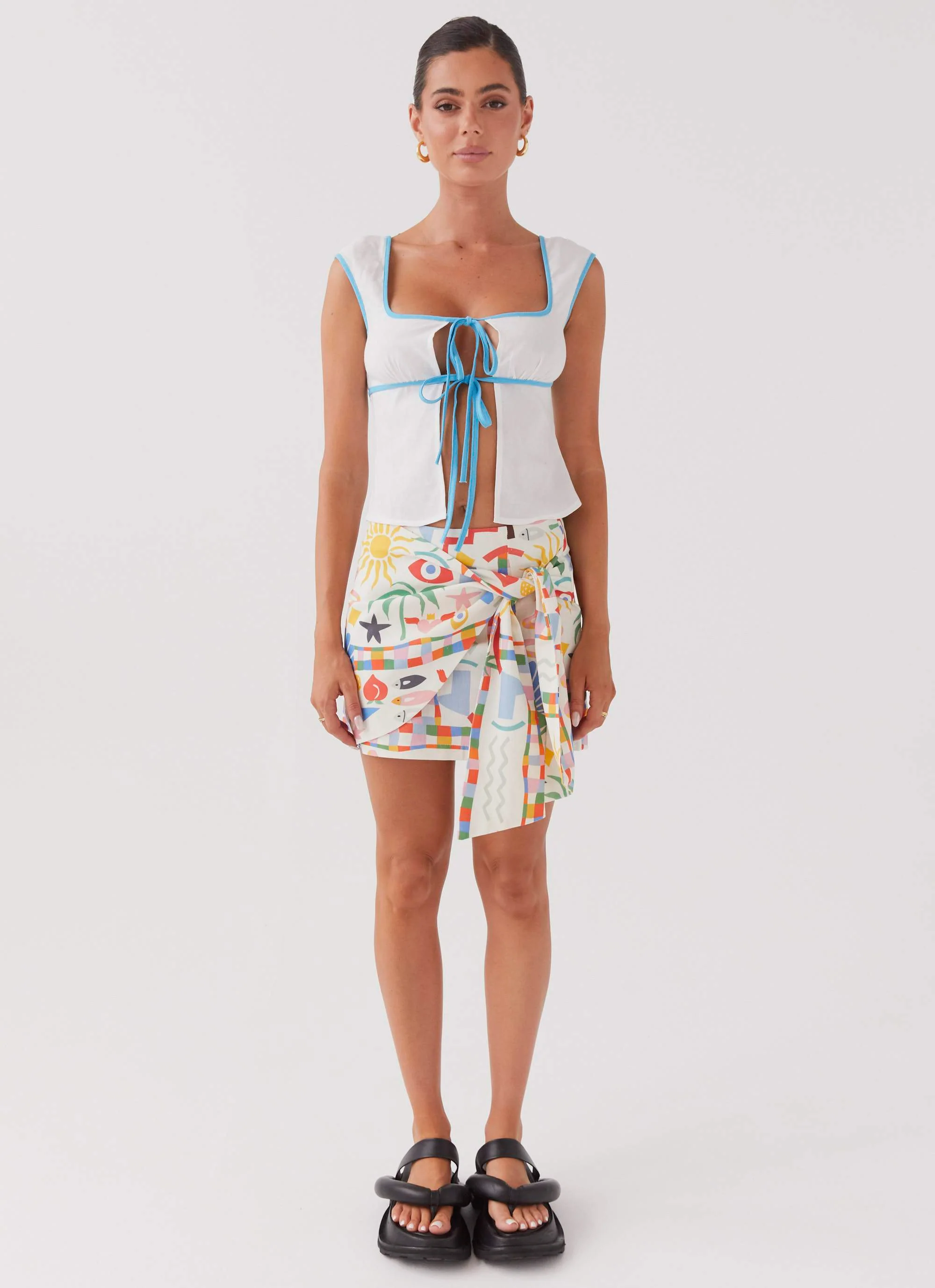 At First Light Linen Wrap Mini Skirt - Summer Palm - Image 3