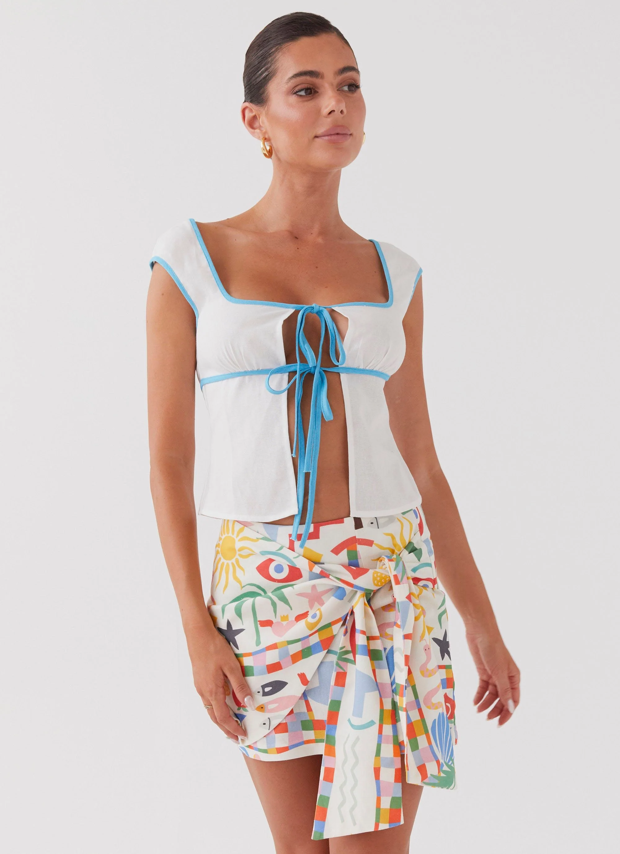 At First Light Linen Wrap Mini Skirt - Summer Palm - Image 5