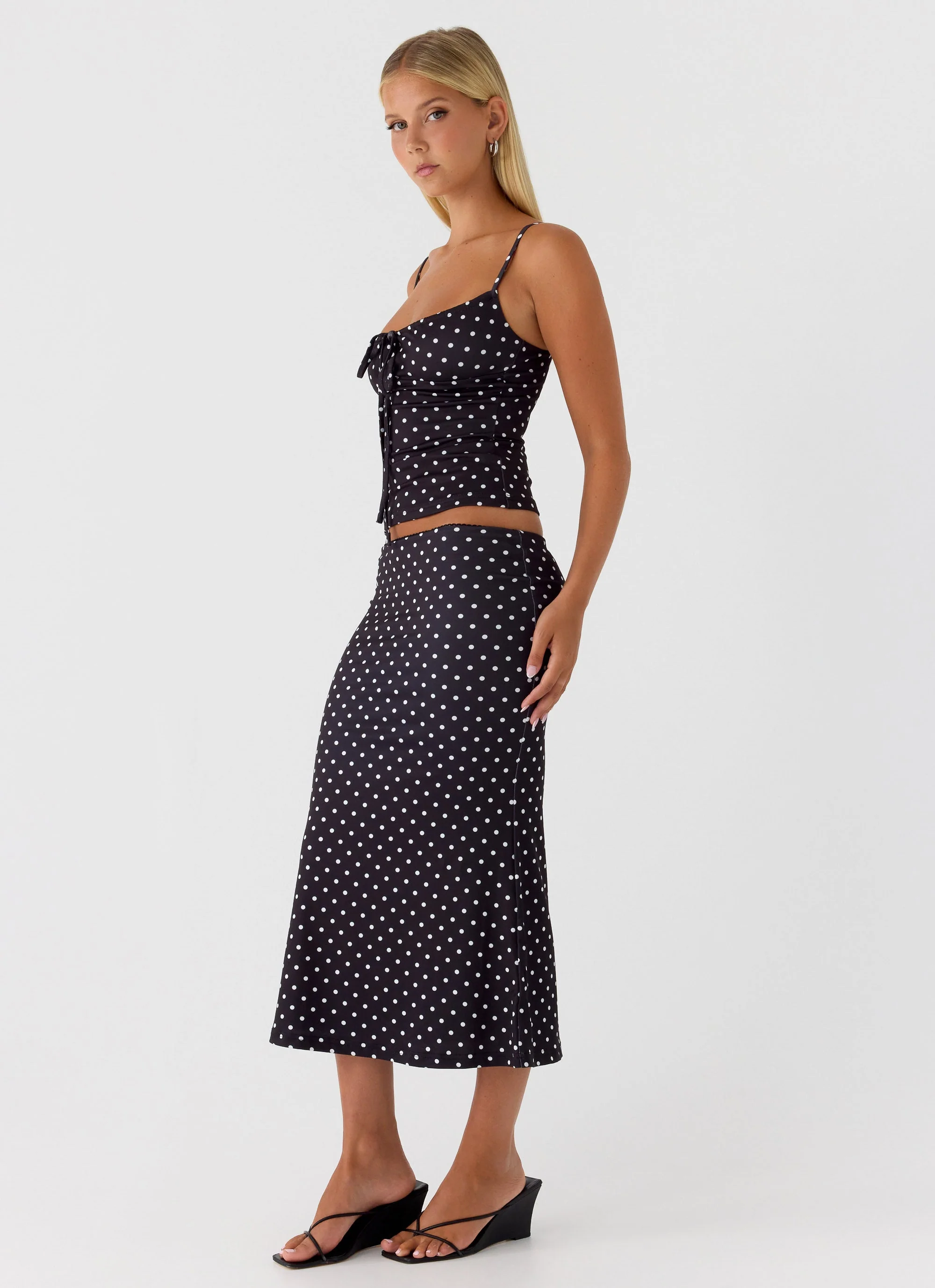 Bahama Low Rise Midi Skirt - Black Polkadot - Image 6