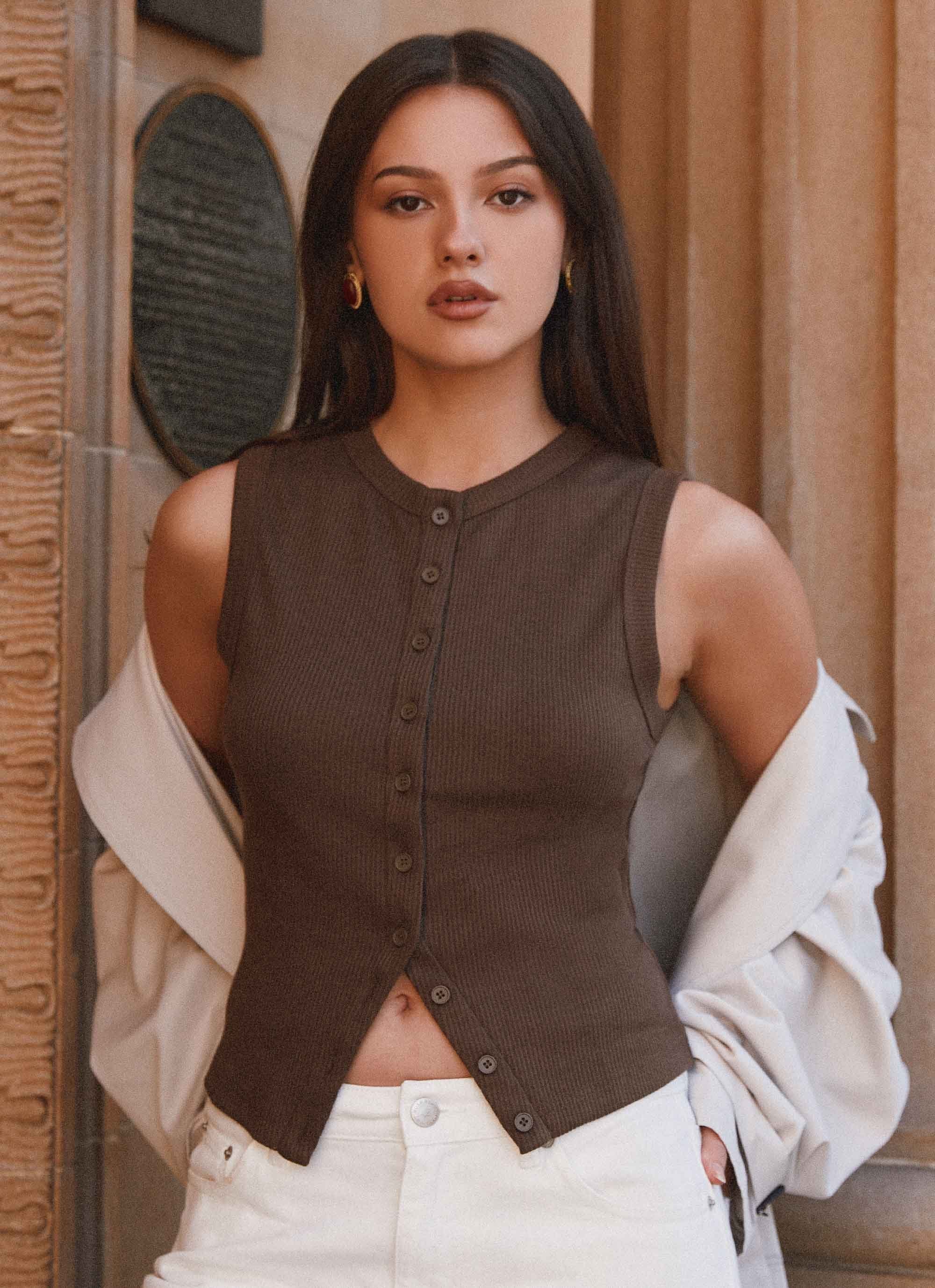 Blair Buttoned Knit Top - Chocolate - Image 3