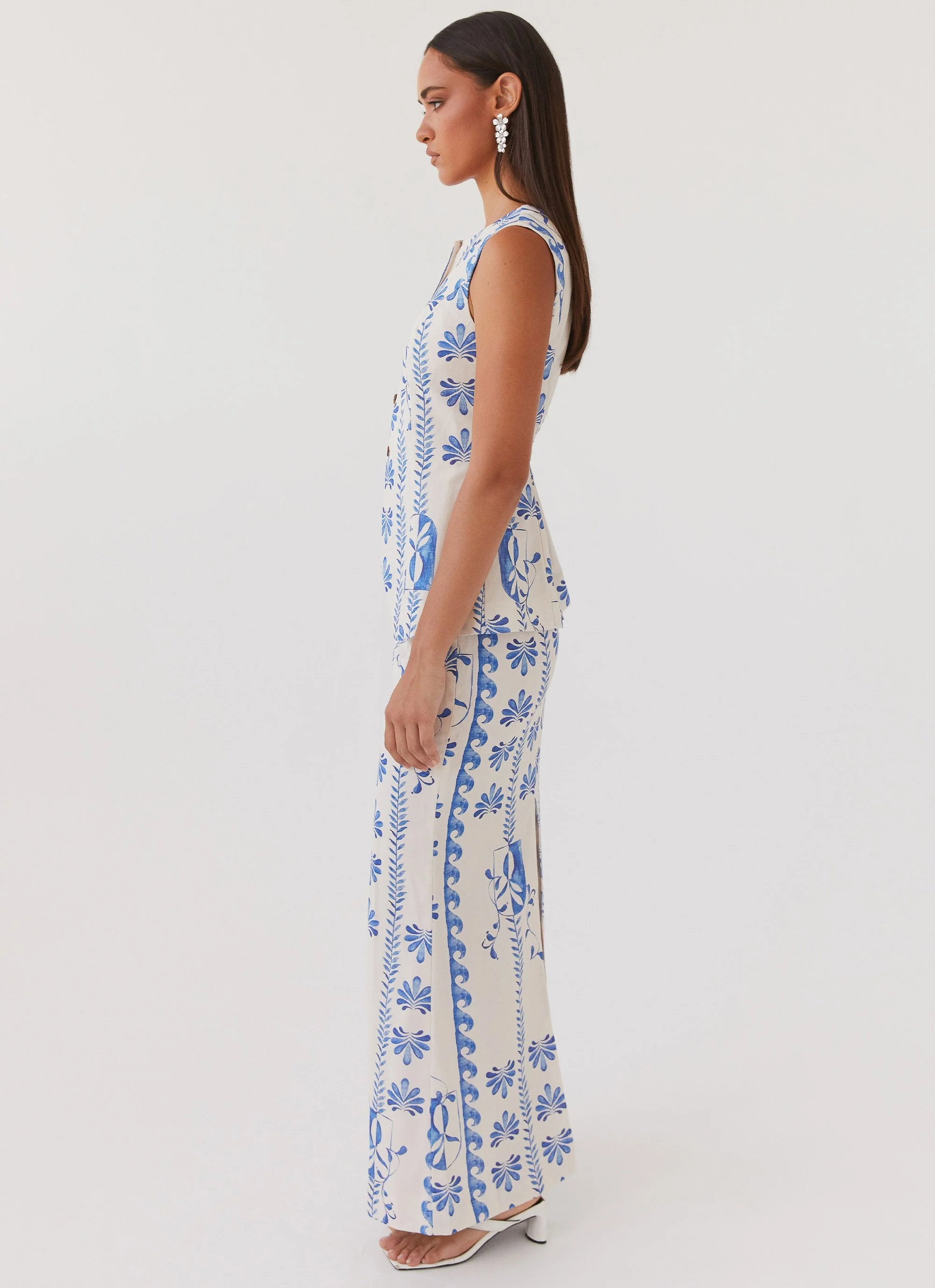 Born For Bordeaux Linen Midi Skirt - Floral Wave - Image 3
