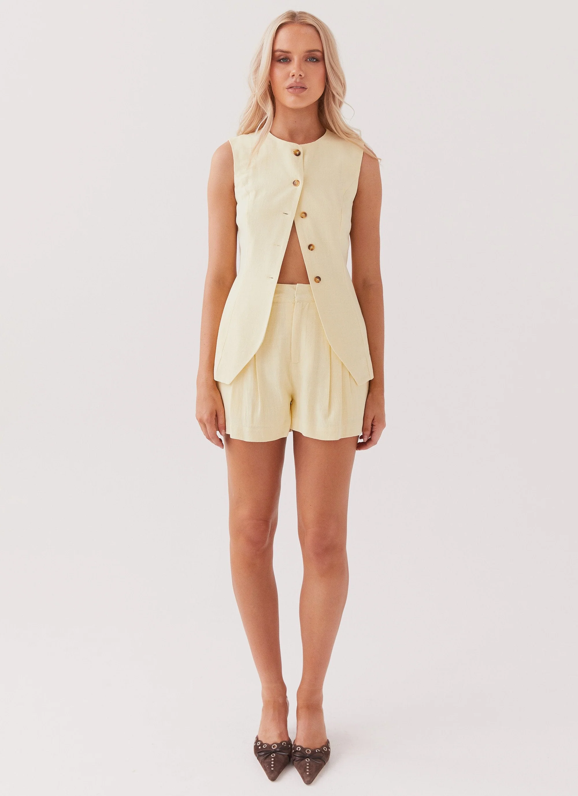 Born For Bordeaux Linen Vest - Lemon - Image 3