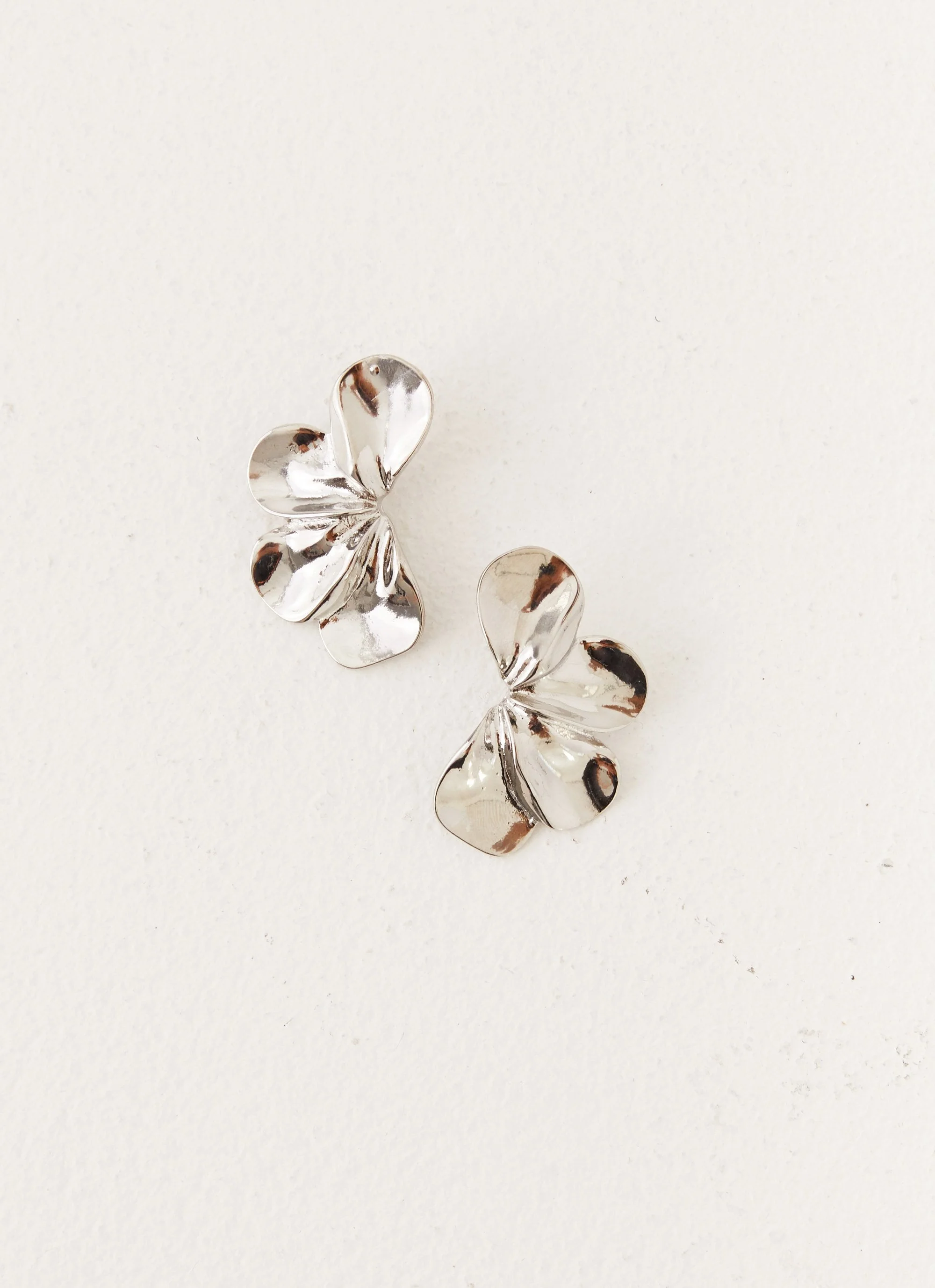 Caspian Flower Earrings - Silver - Image 2