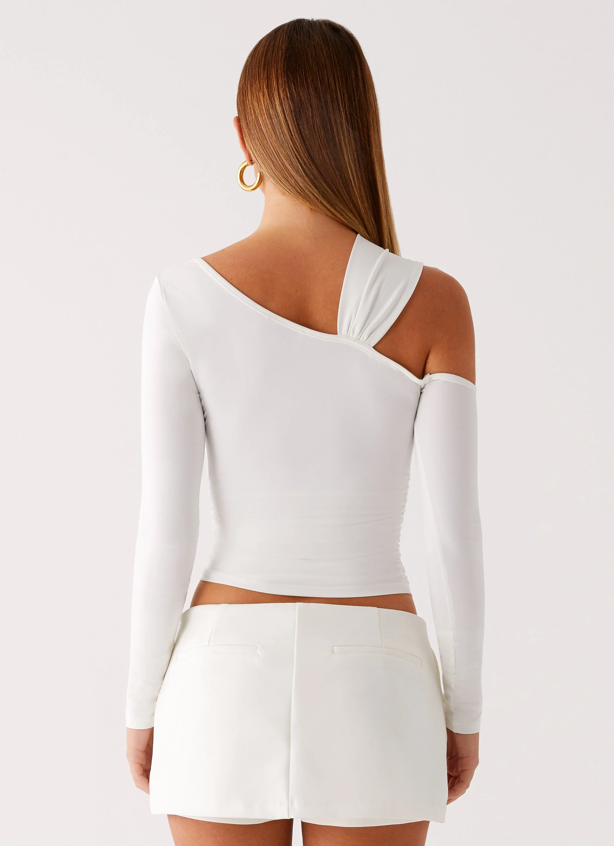 Cloud Kiss Asymmetric Long Sleeve Top - Cream - Image 4