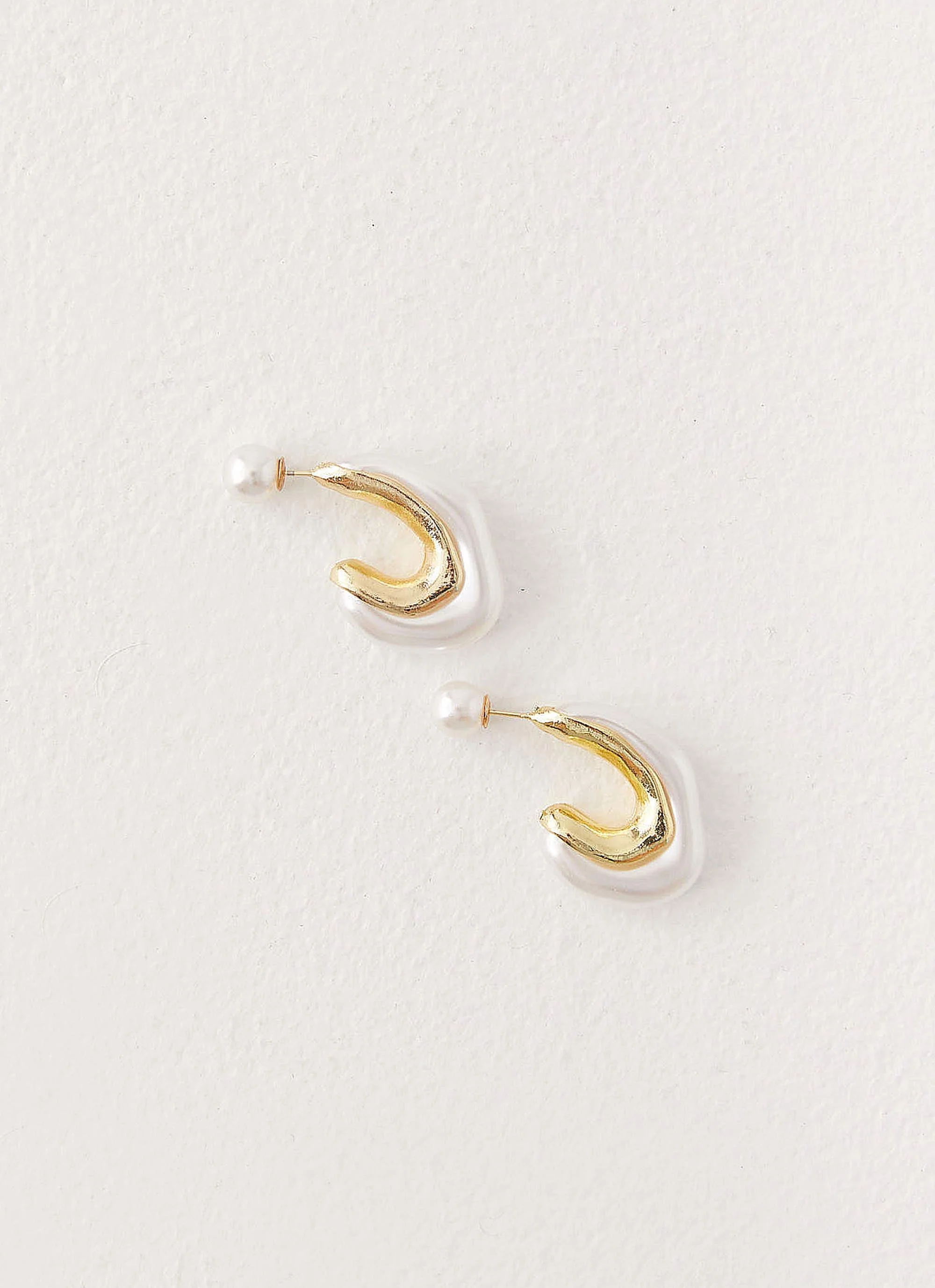 Danca Earrings - Pearl - Image 4