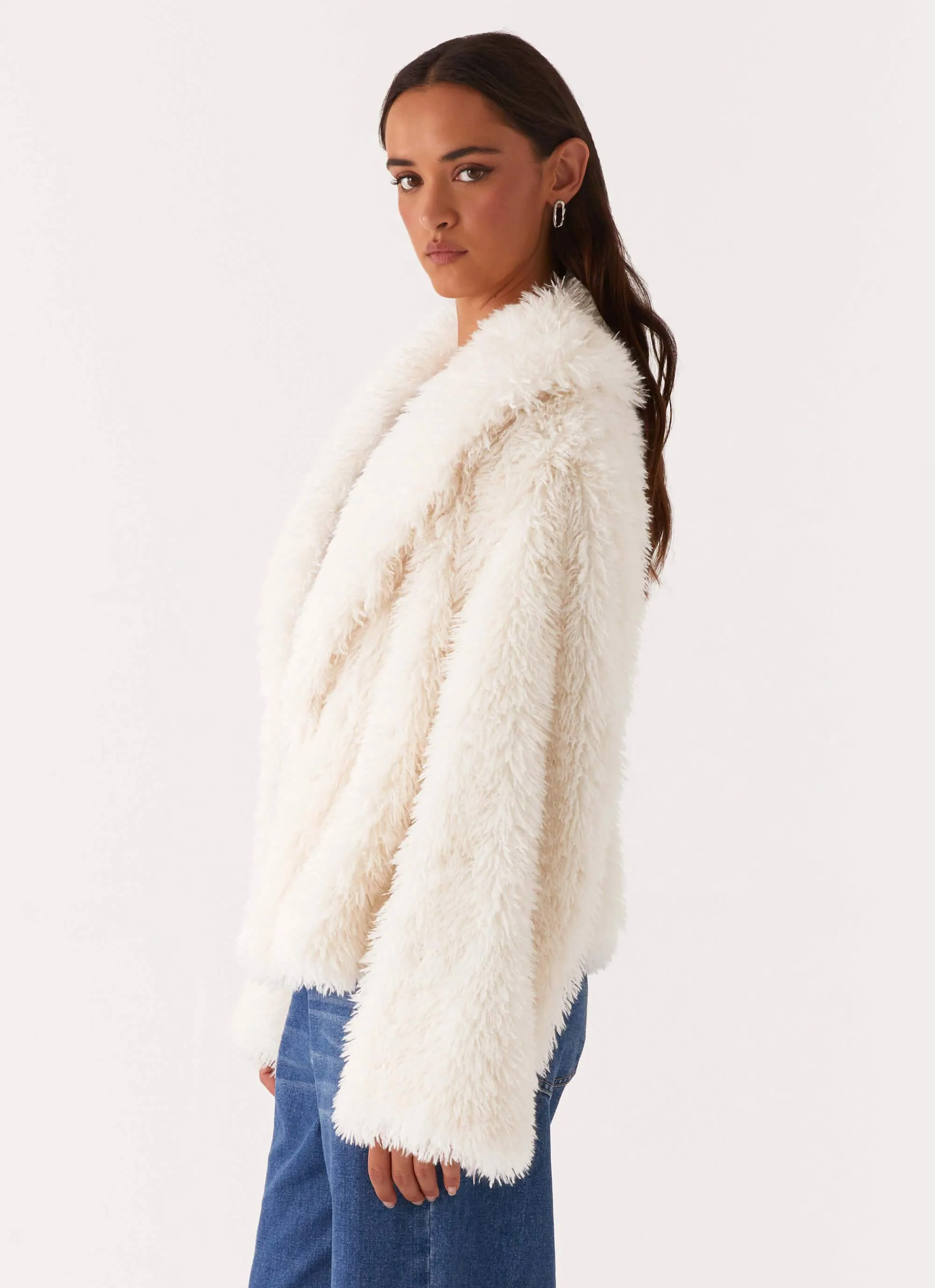 Denver Oversized Fur Jacket - Ivory - Image 3