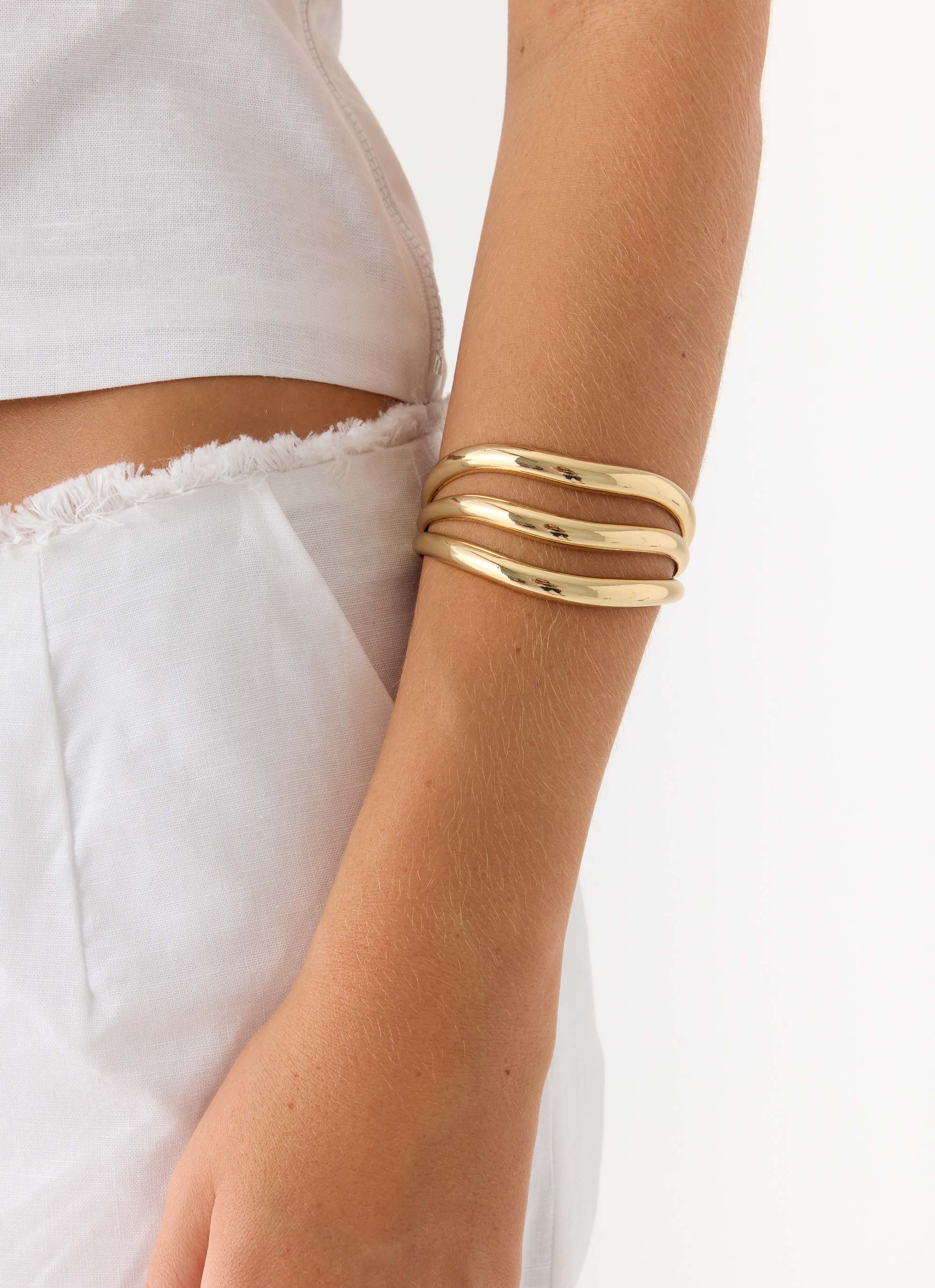 Edgewise Bracelet - Gold - Image 3