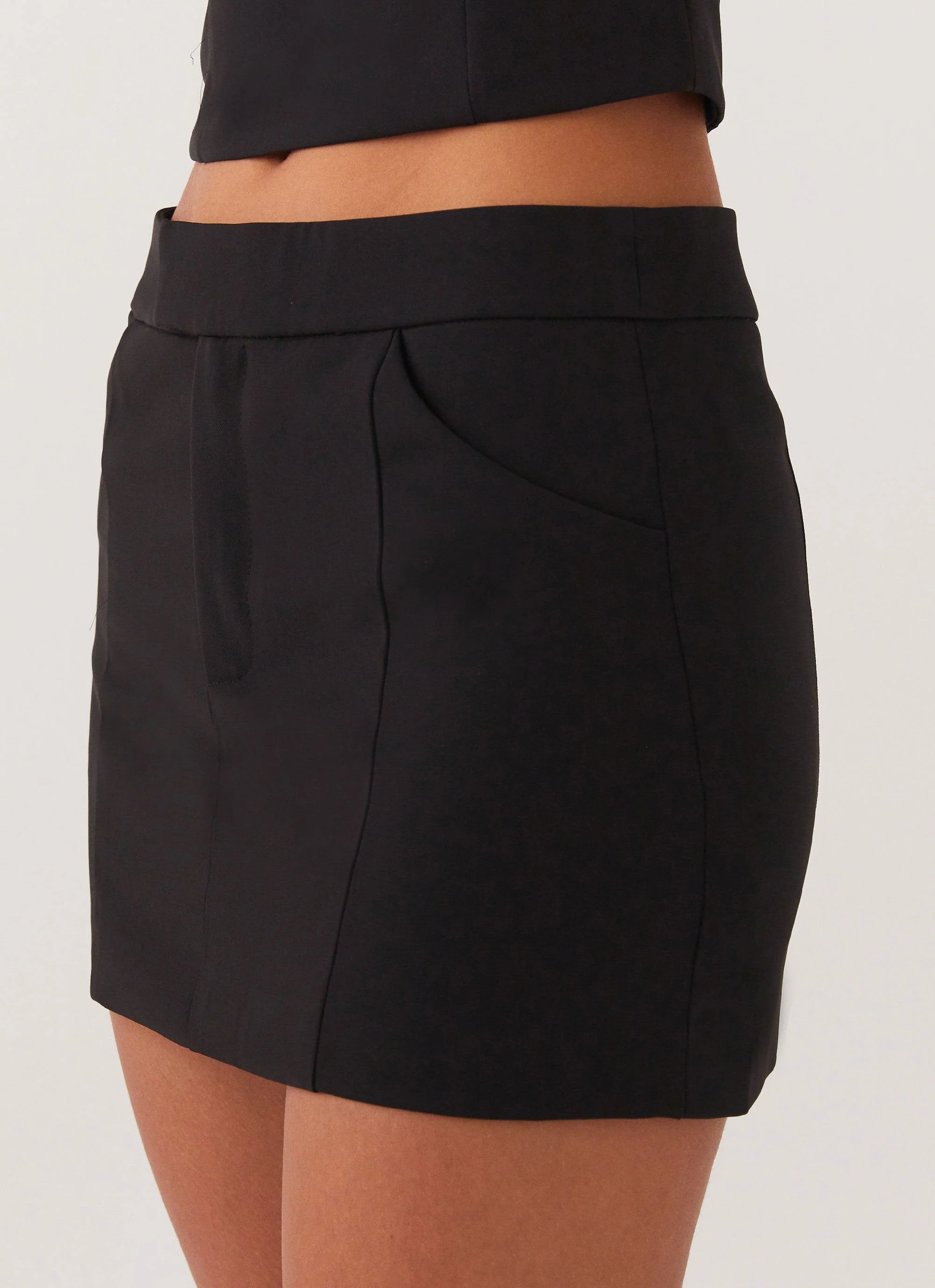 Eliana Suit Mini Skirt - Black - Image 5