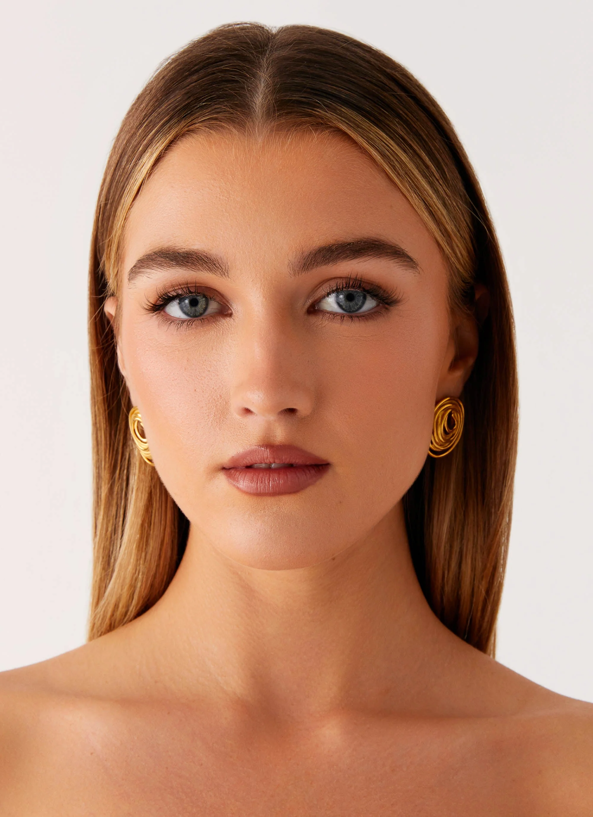 Gracious Earrings - Gold - Image 4