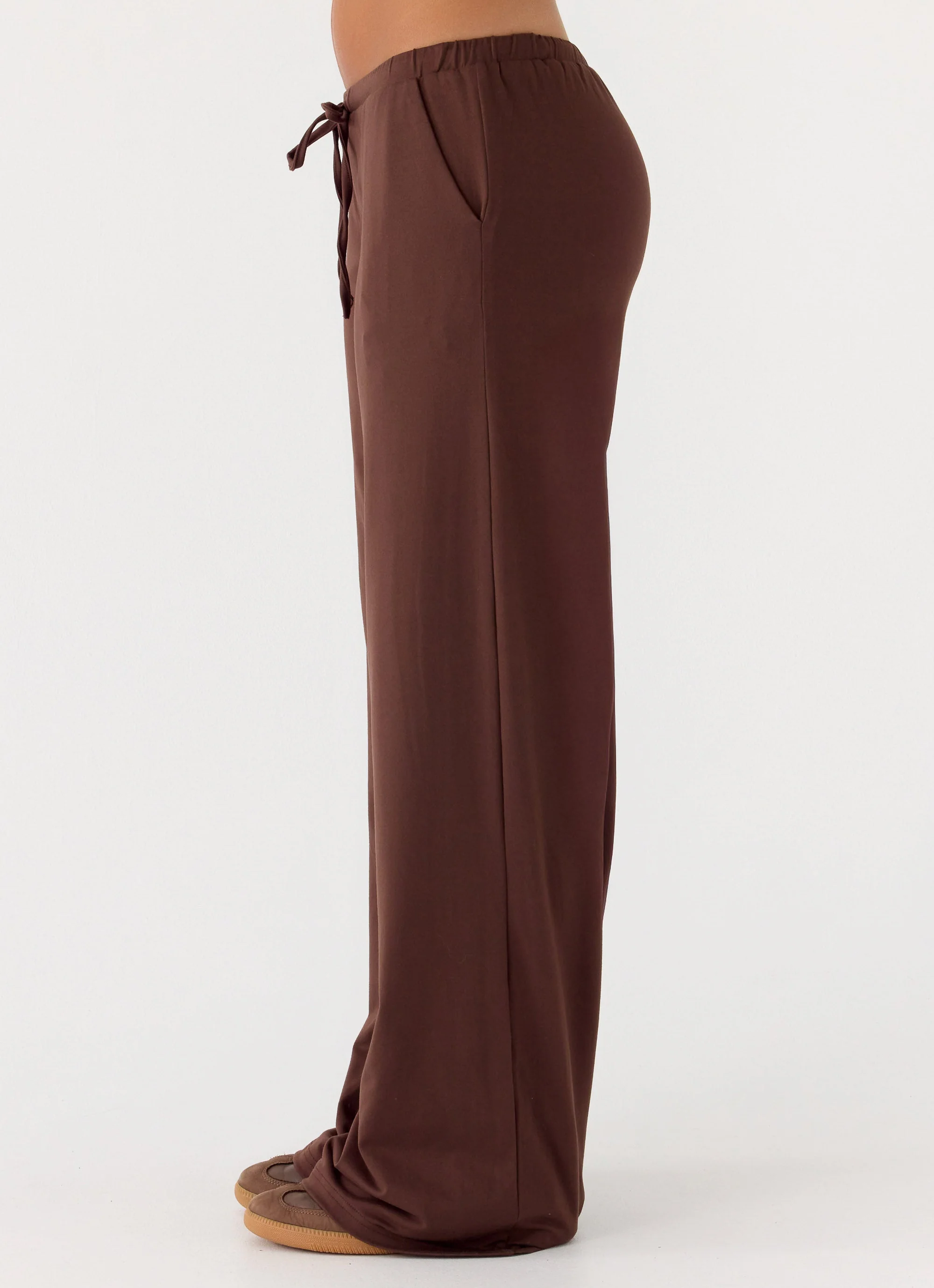 Hard To Tame Stretch Sweatpants - Chocolate - Image 3
