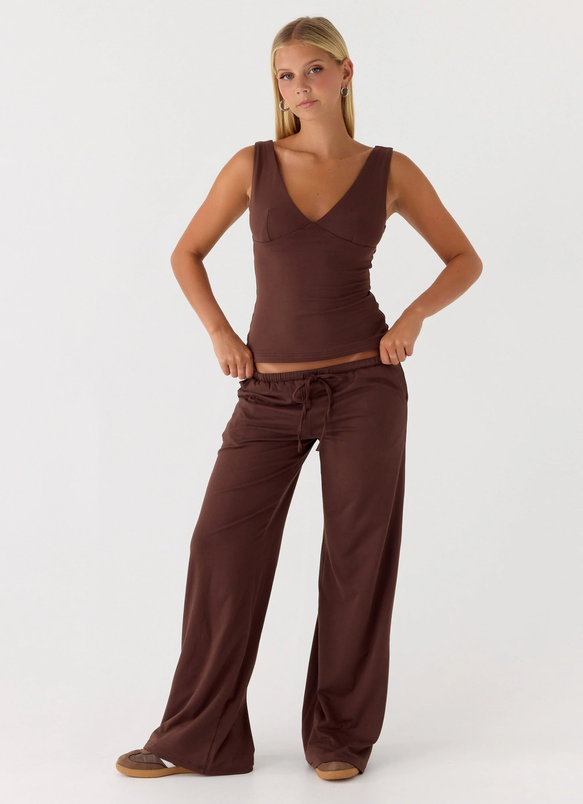 Hard To Tame Stretch Sweatpants - Chocolate - Image 5