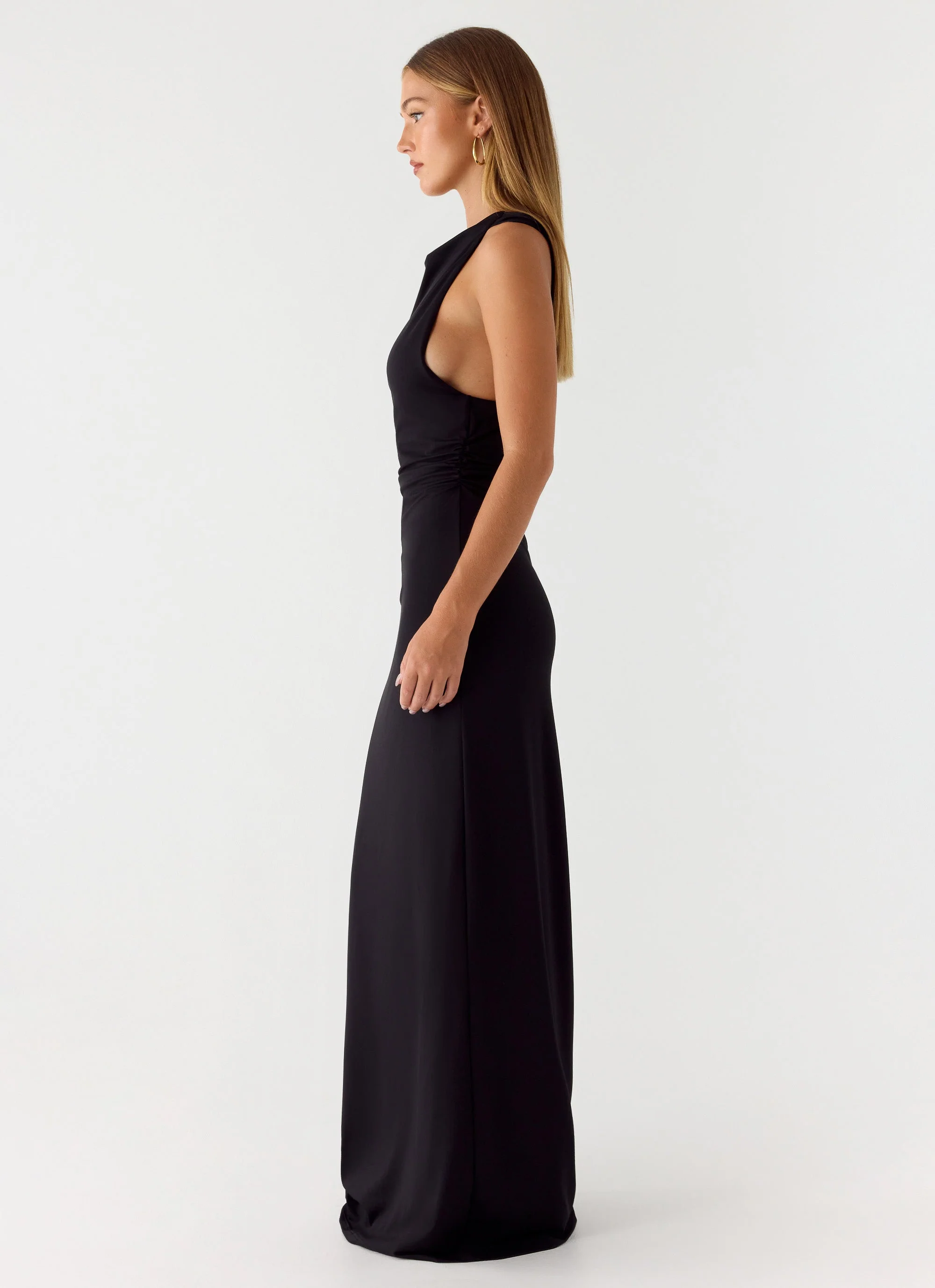 Hidden Agenda Maxi Dress - Black - Image 3