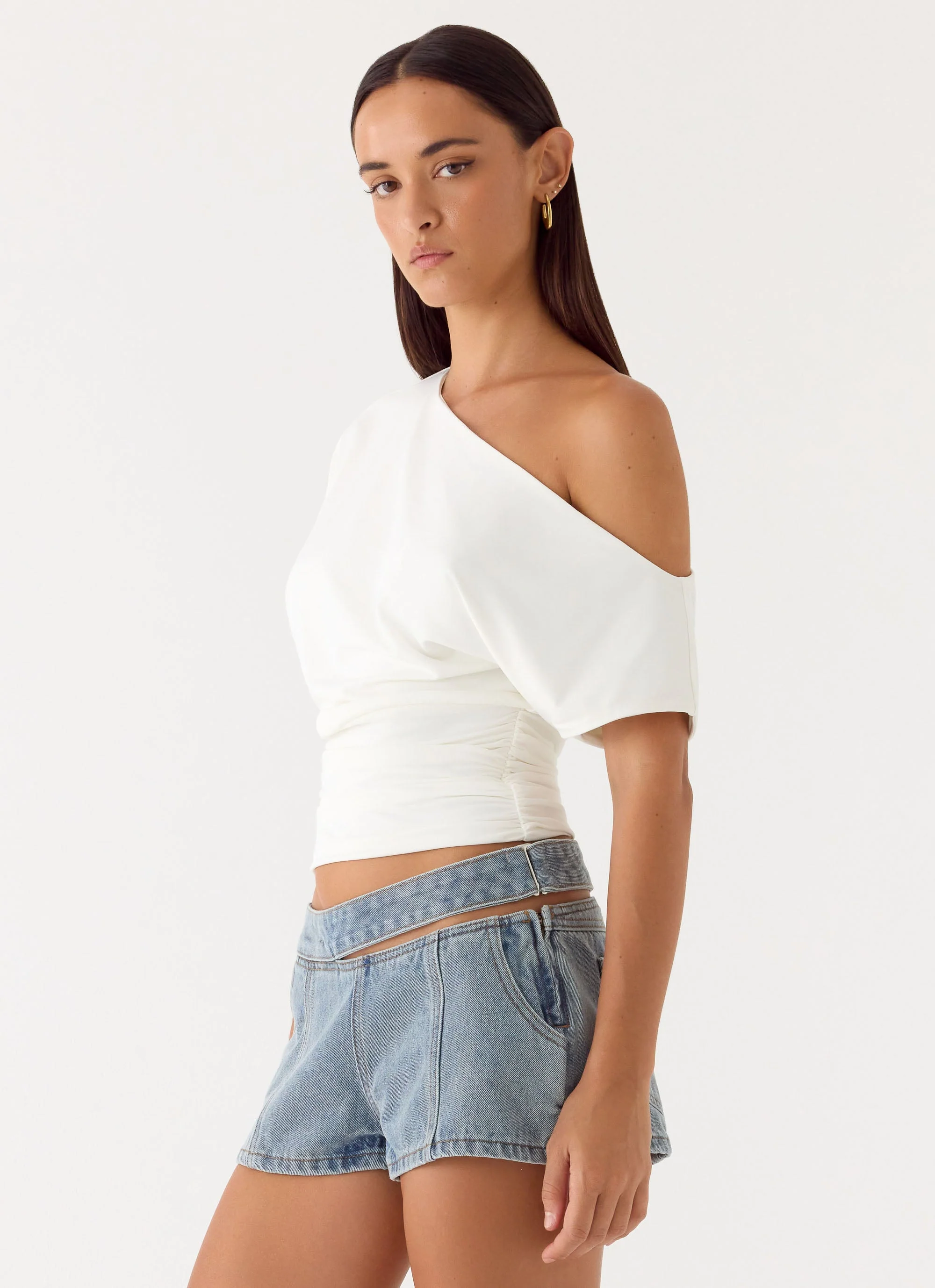Janni Off Shoulder Top - White - Image 3