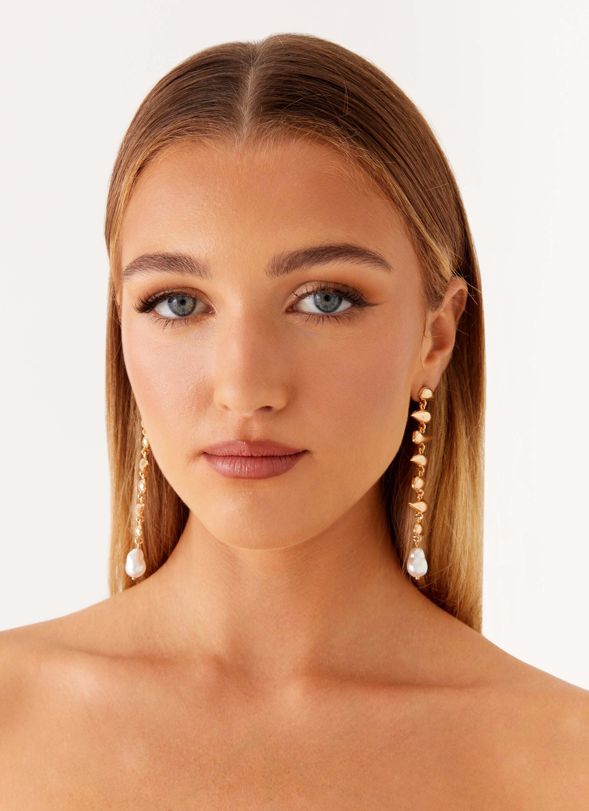 Jaylin Earrings - Pearl - Image 4