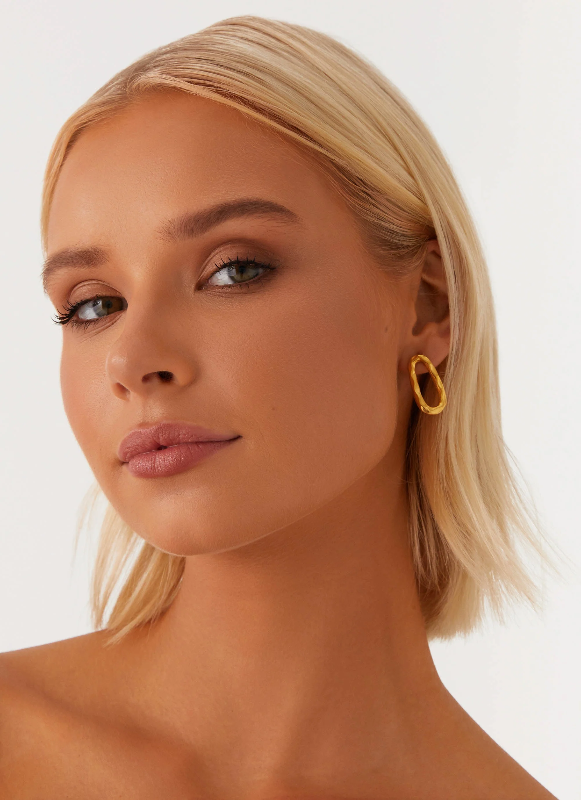 Jedia Earrings - Gold - Image 4