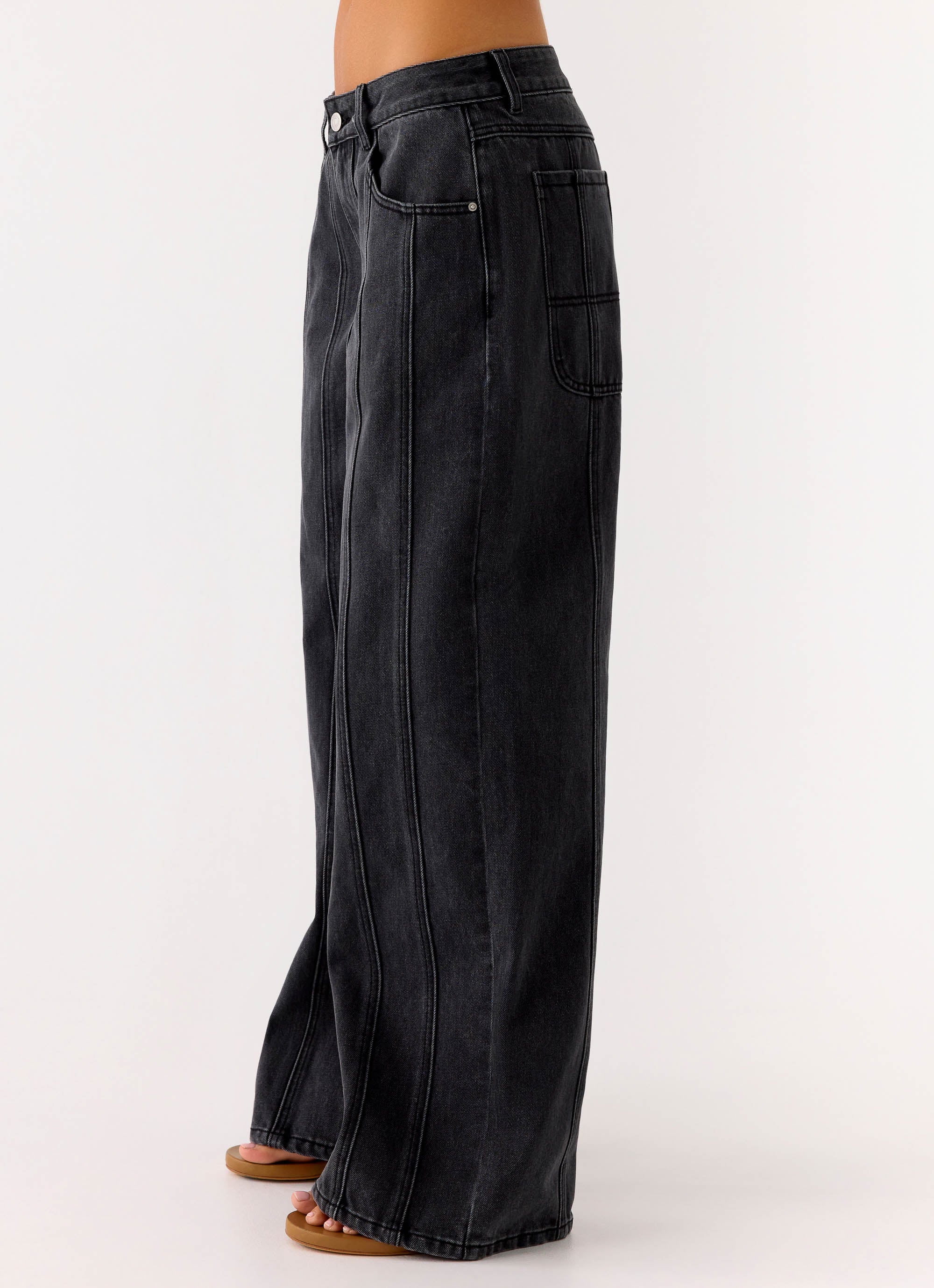 Johnny Low Rise Wide Leg Denim Jeans - Grey Charcoal - Image 3