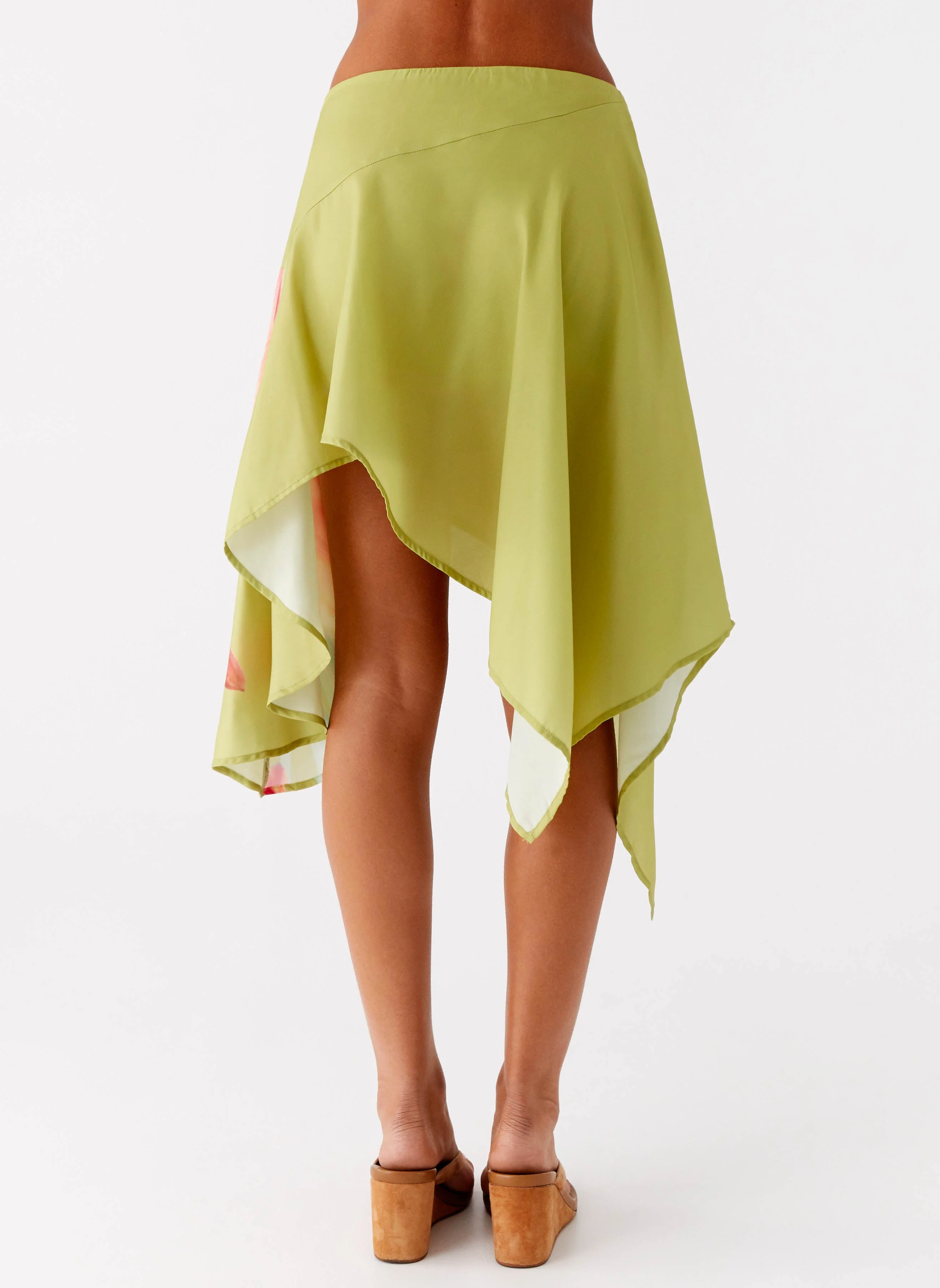 Kia Low Rise Asymmetrical Midi Skirt - Jungle Floral - Image 5