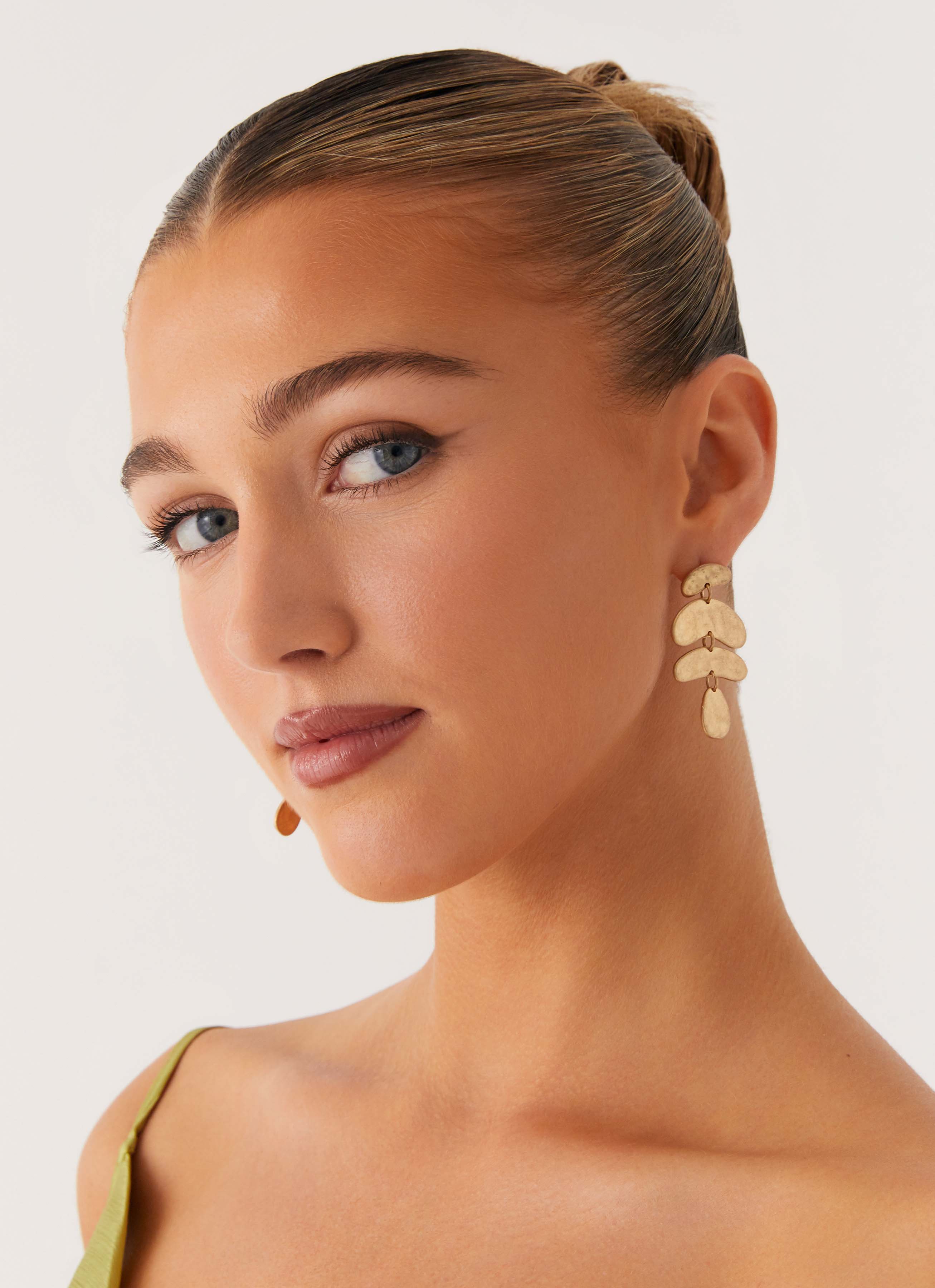 Kindest Earrings - Gold - Image 4