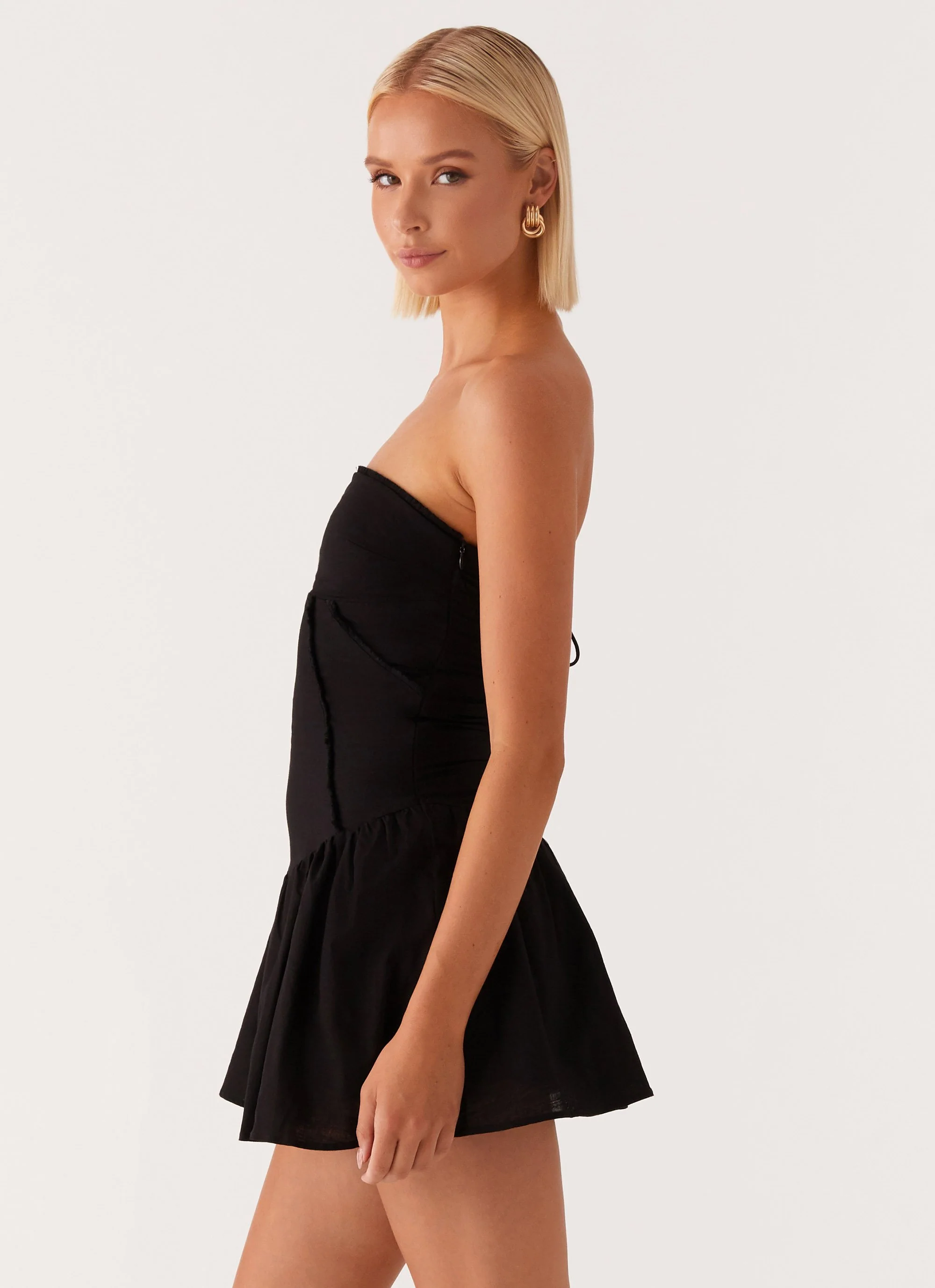 Larnie Linen Mini Dress - Black - Image 3
