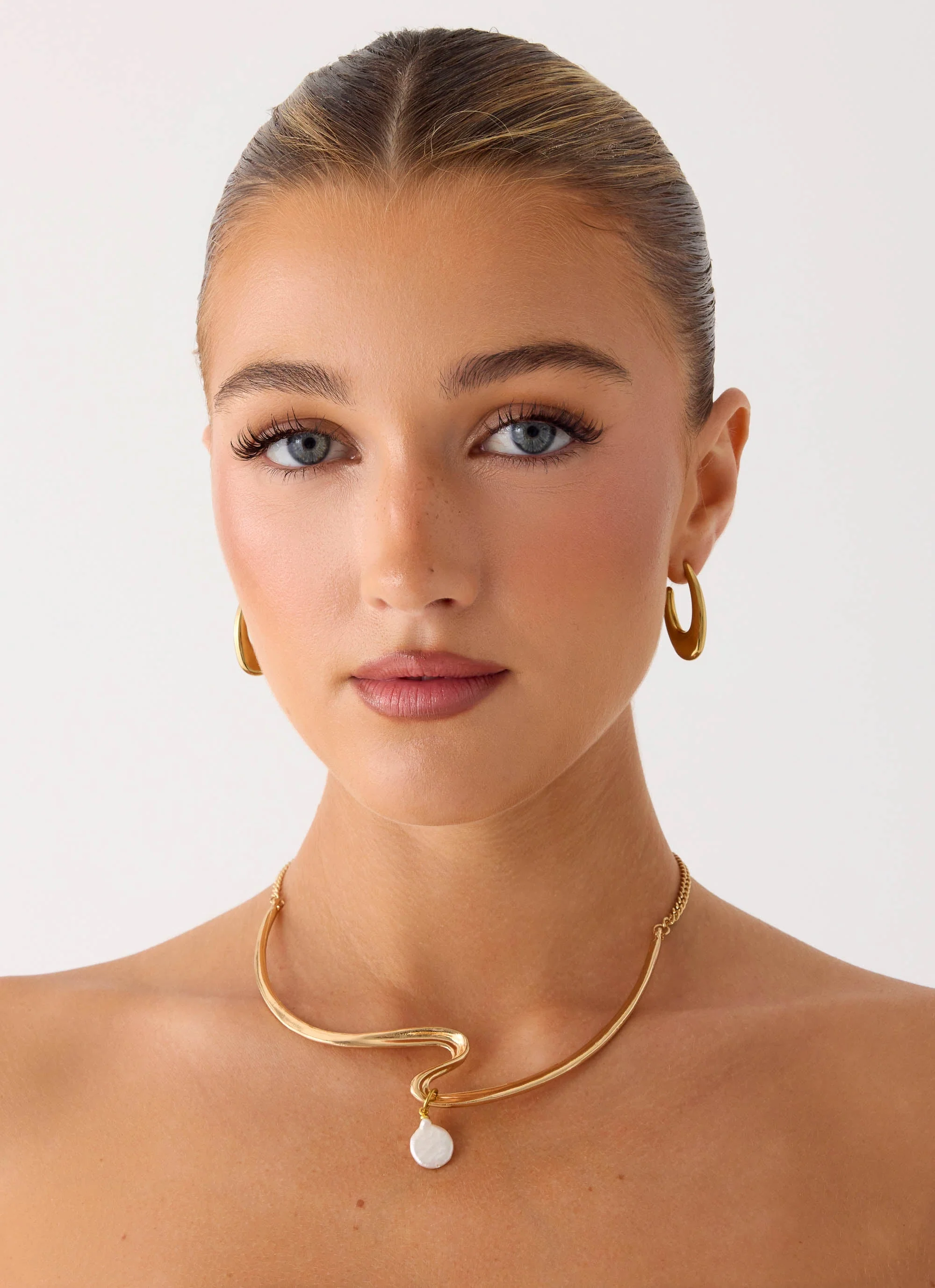 Lumen Choker Necklace - Gold - Image 4