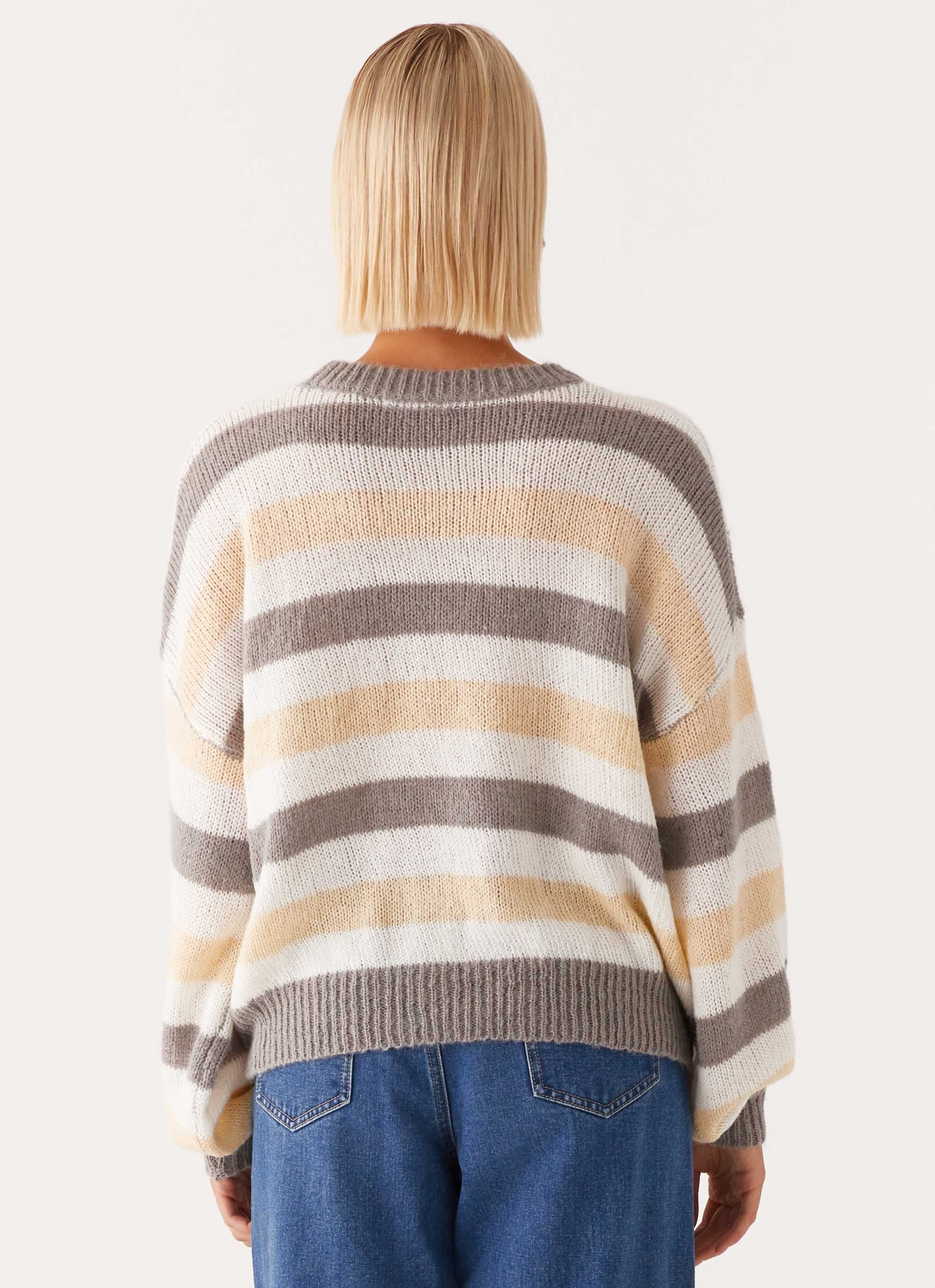 Main Character Oversized Knit Sweater - Stripe - Image 4