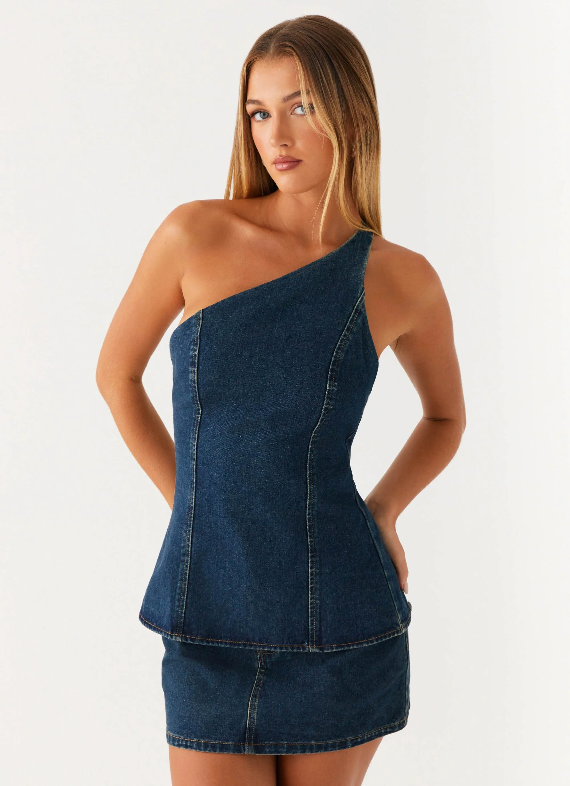 Maysa Low Rise Mini Skirt - Washed Denim - Image 5