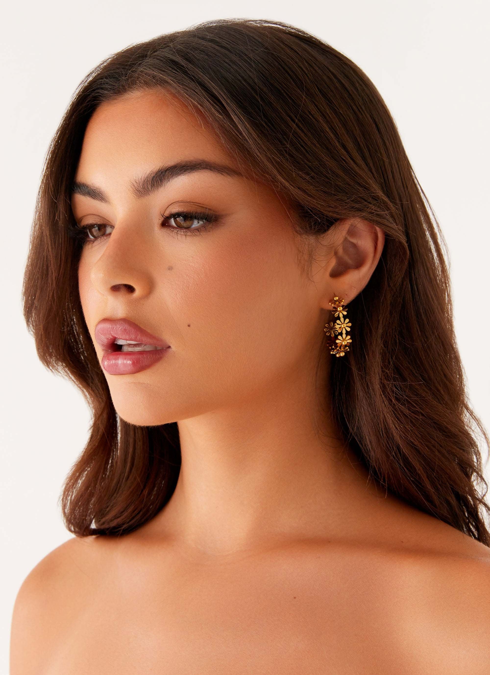 Merrell Hoop Earrings - Gold - Image 4