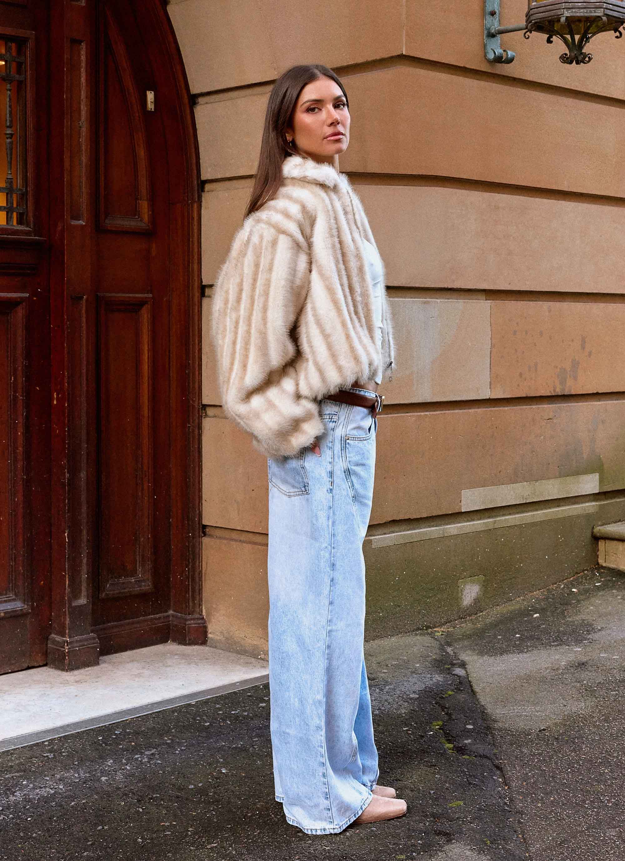 Naylor Faux Fur Jacket - Blonde - Image 3