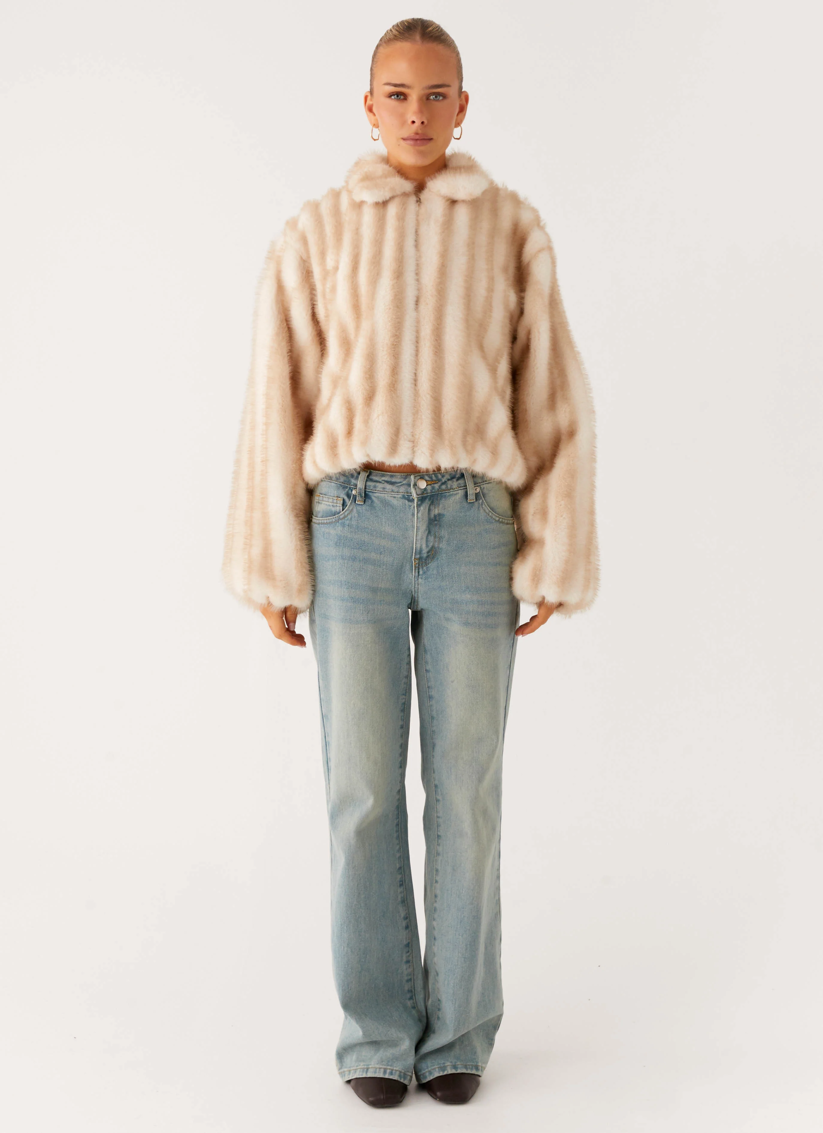 Naylor Faux Fur Jacket - Blonde - Image 8
