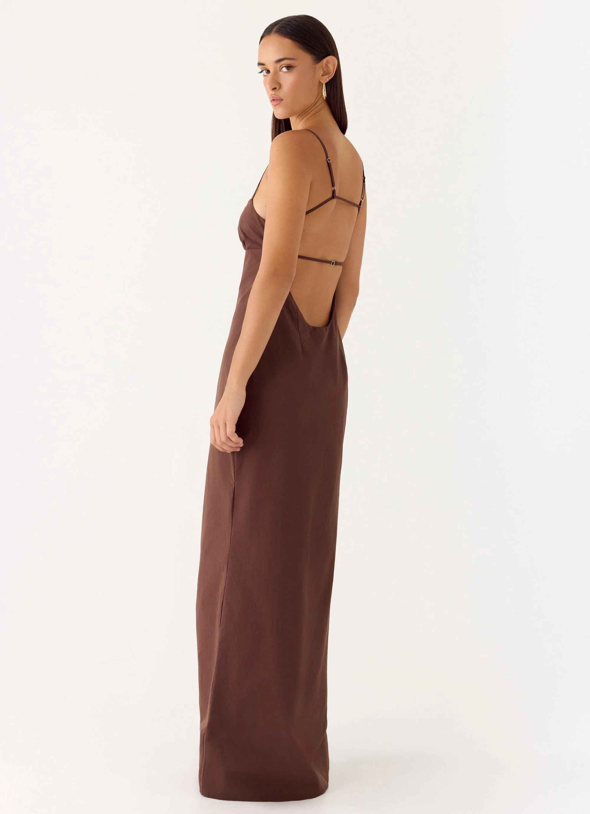 Off The Table Linen Maxi Dress - Chocolate - Image 6