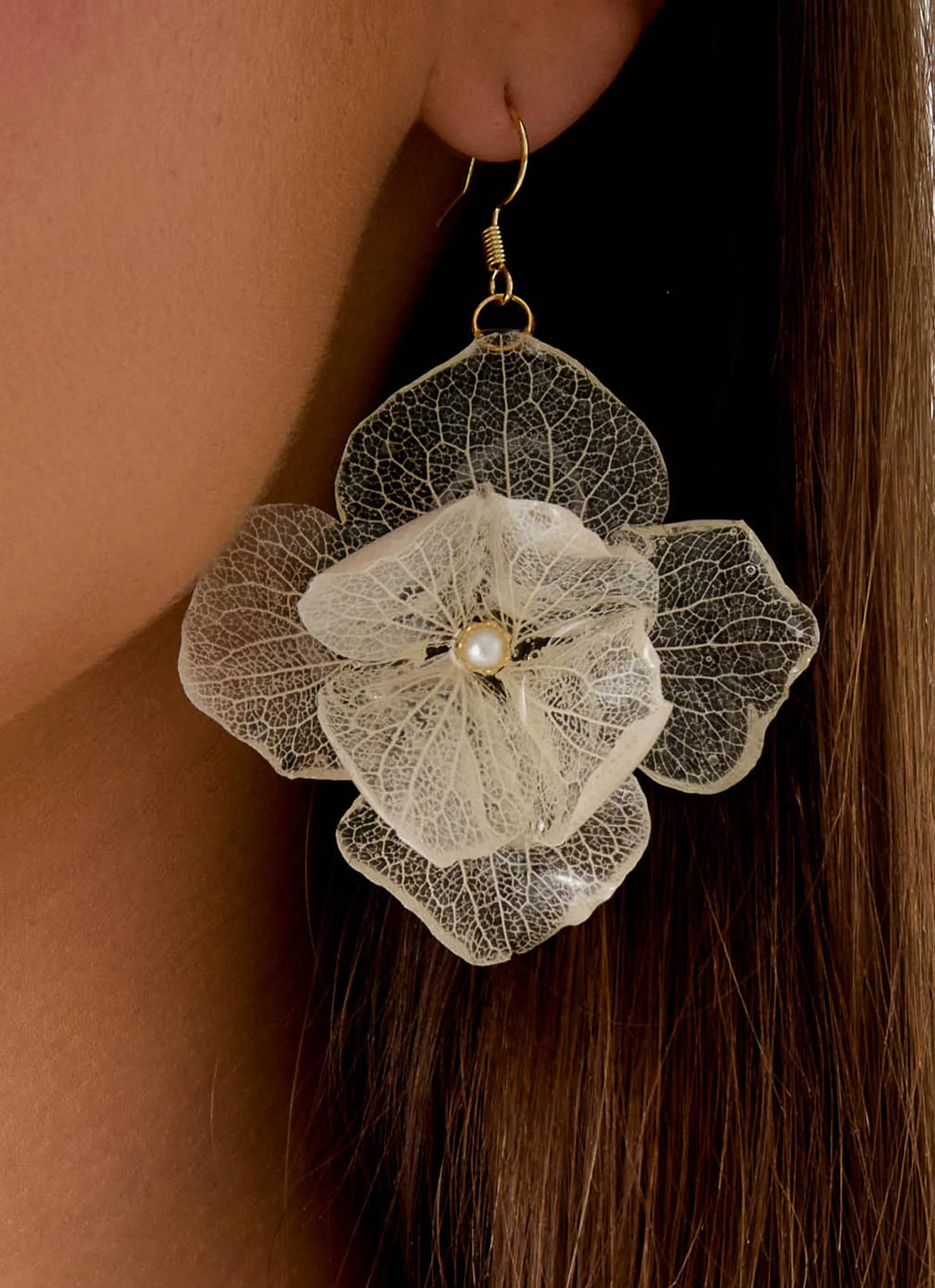 Onda Rosa Earrings - Ivory - Image 3
