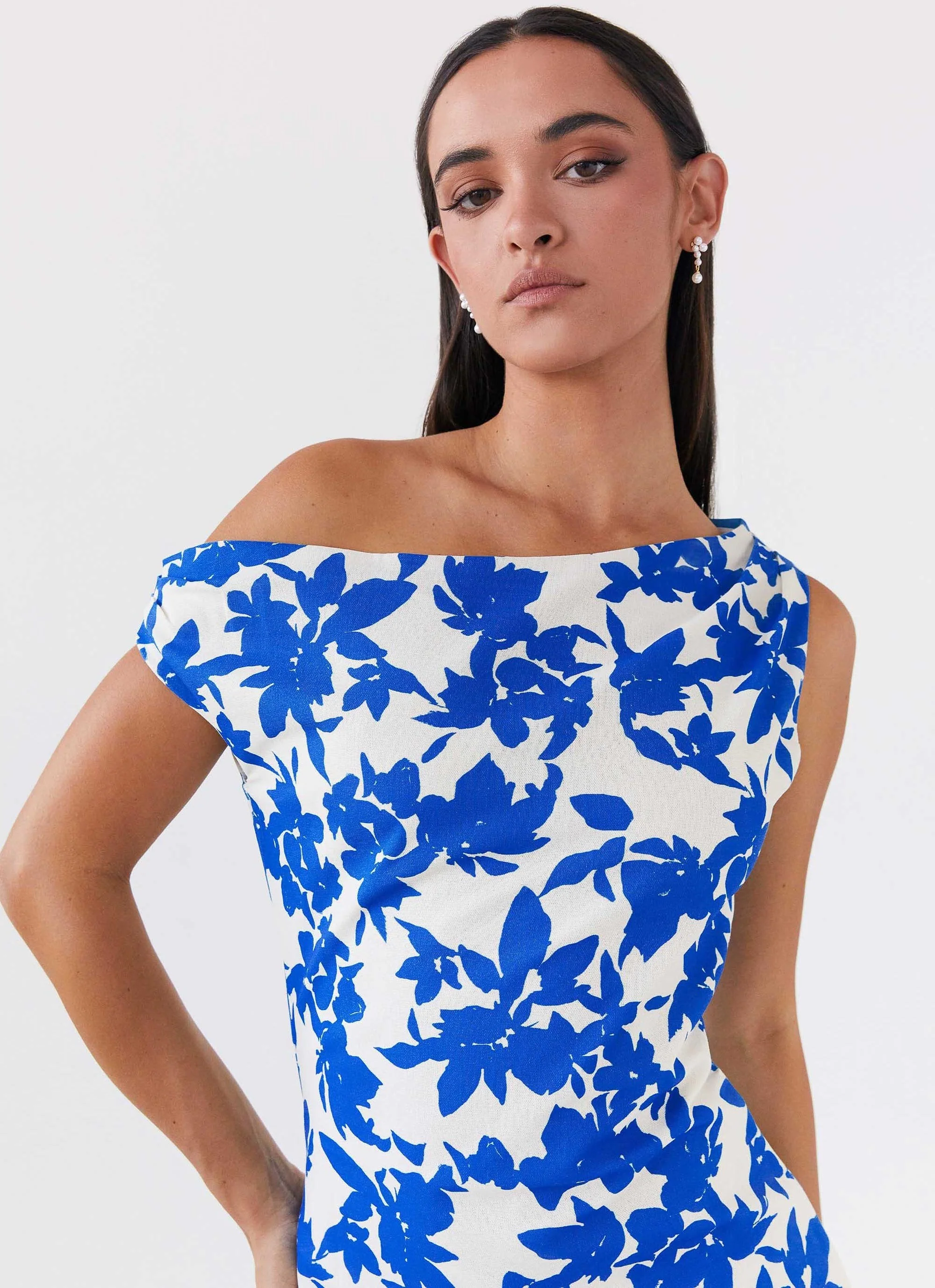 Pyper Off Shoulder Maxi Dress - Blue Floral - Image 2