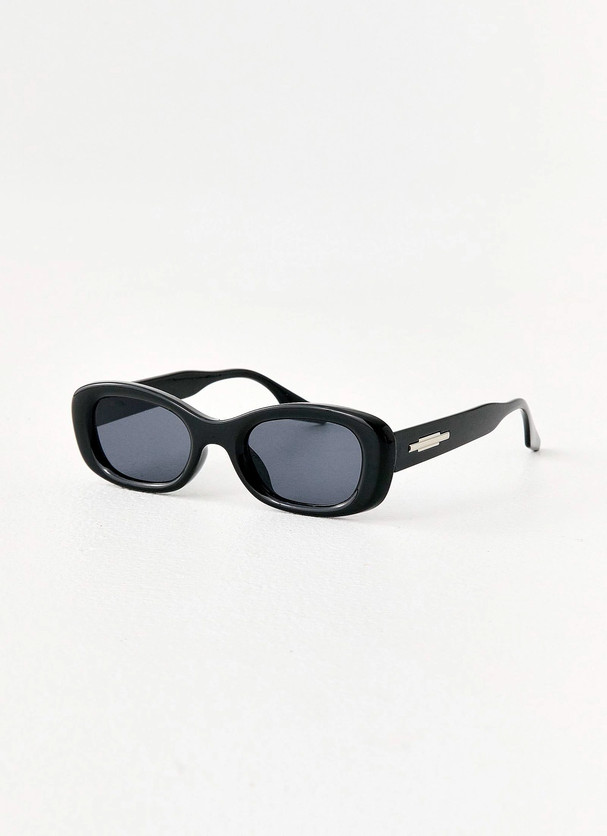 Shade Club Sunglasses - Black - Image 2