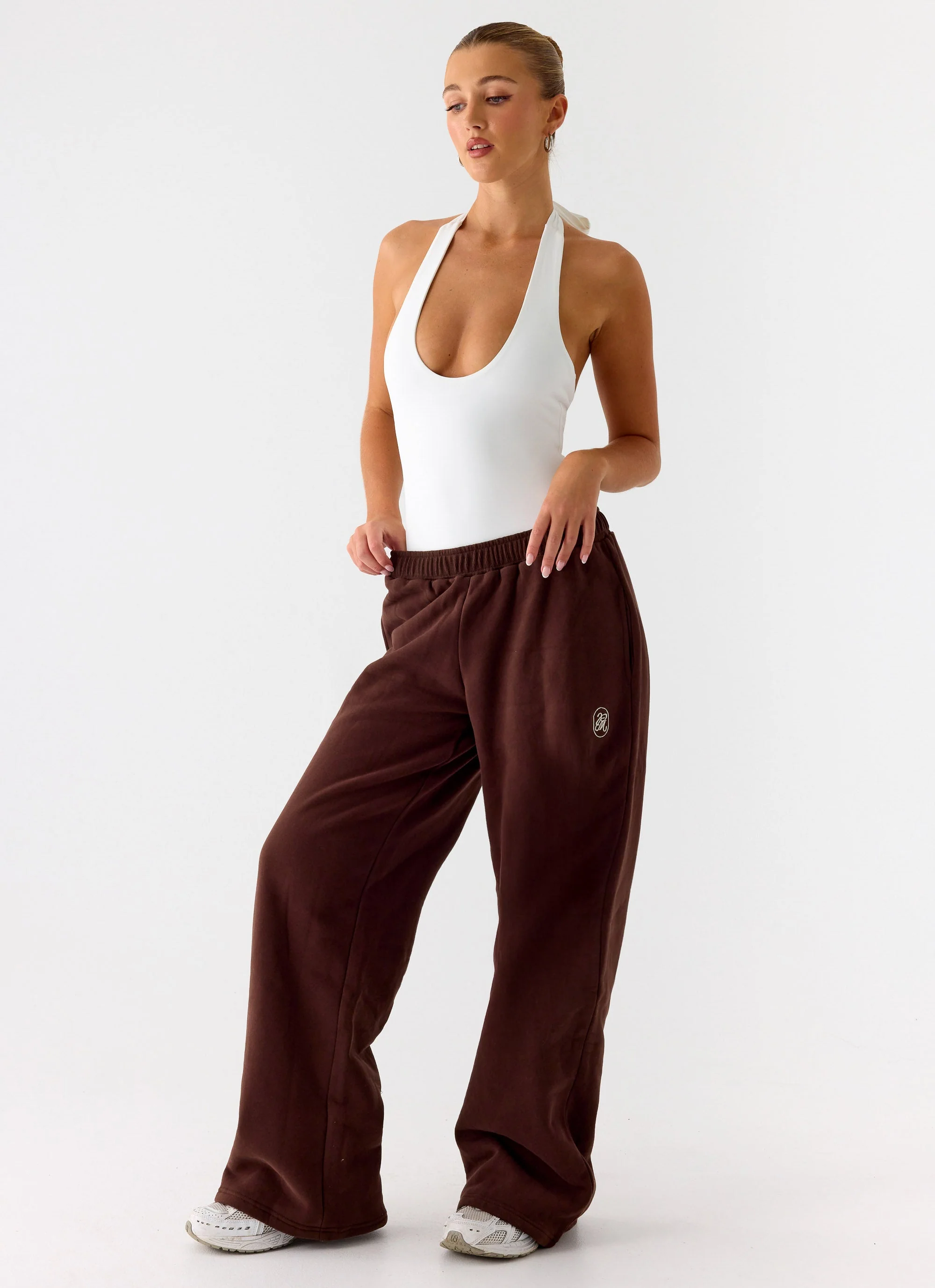 Signature Low Rise Sweatpants - Chocolate - Image 2