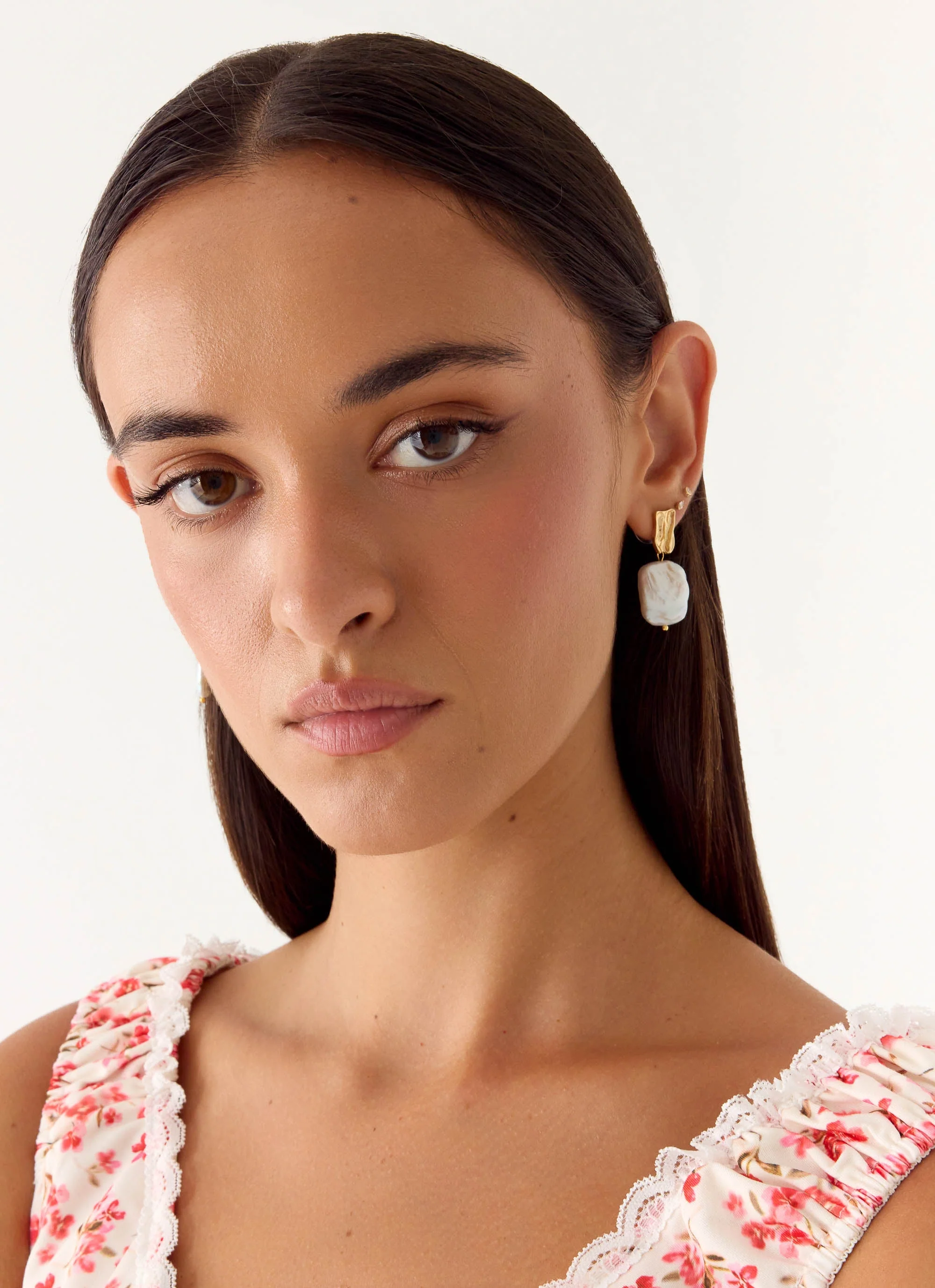 Soft Ember Earrings - Pearl - Image 4