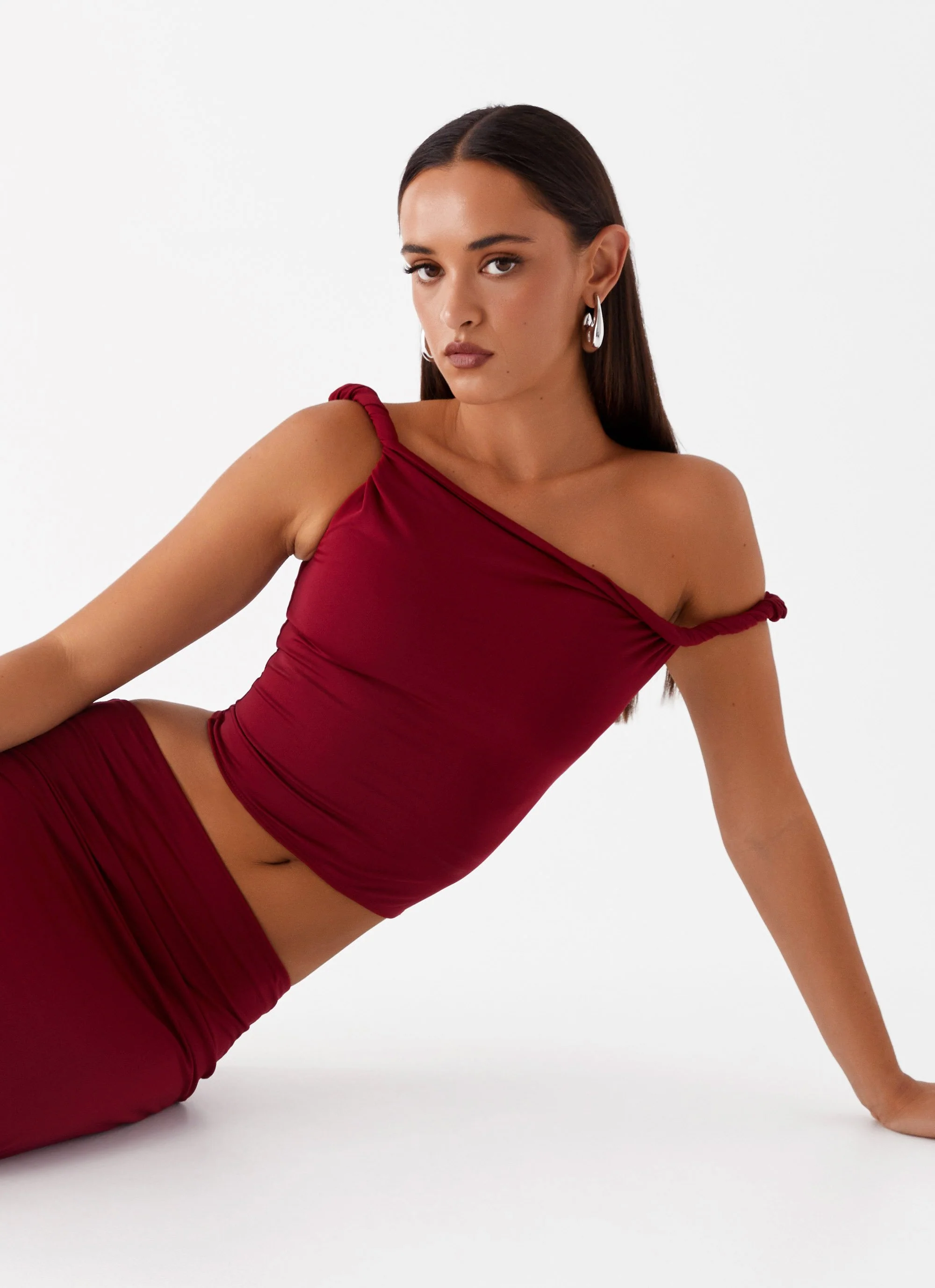 Solace Soul Twist Shoulder Top - Maroon - Image 6