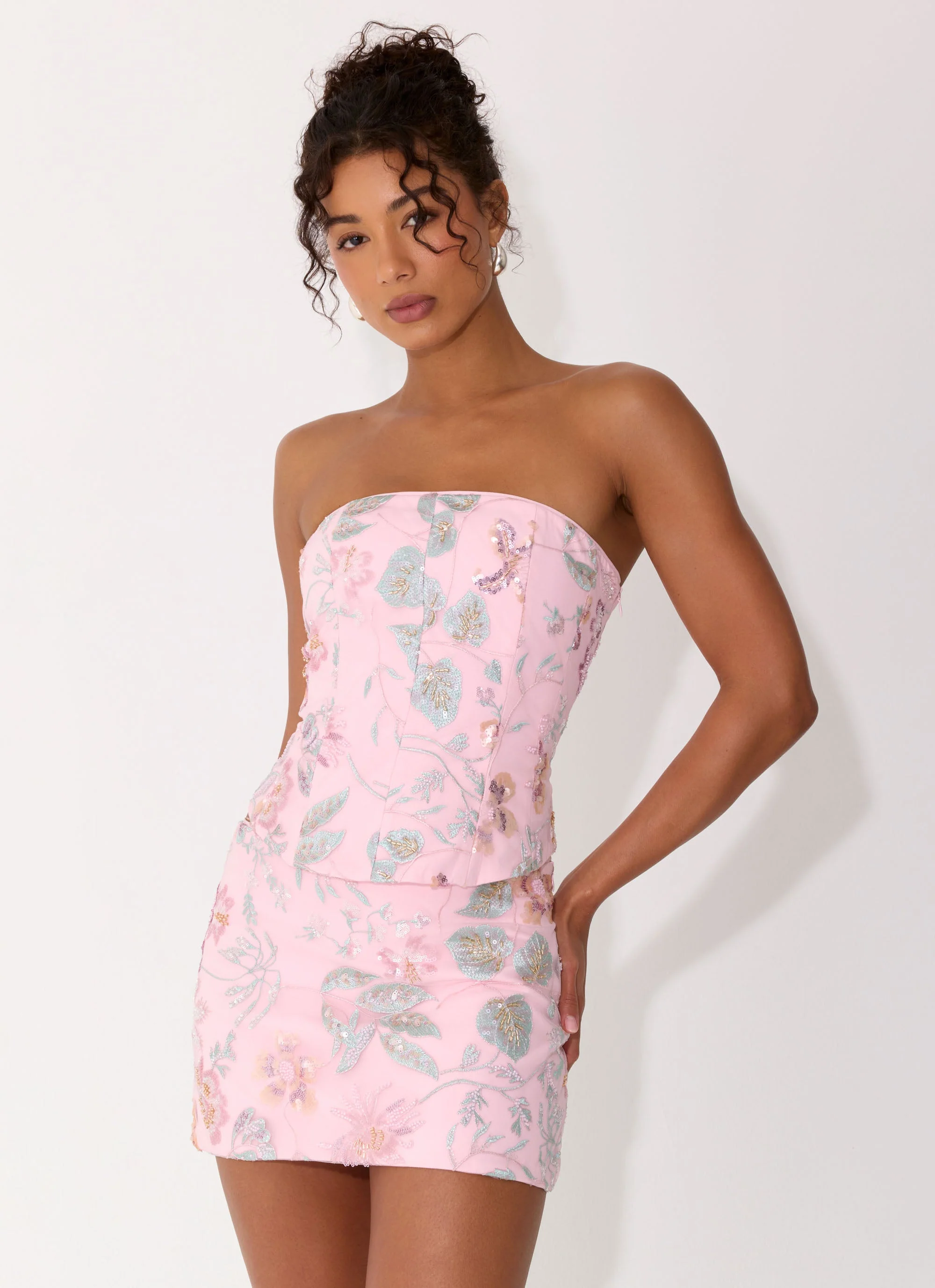 Solaire Low Rise Mini Skirt - Pink - Image 8