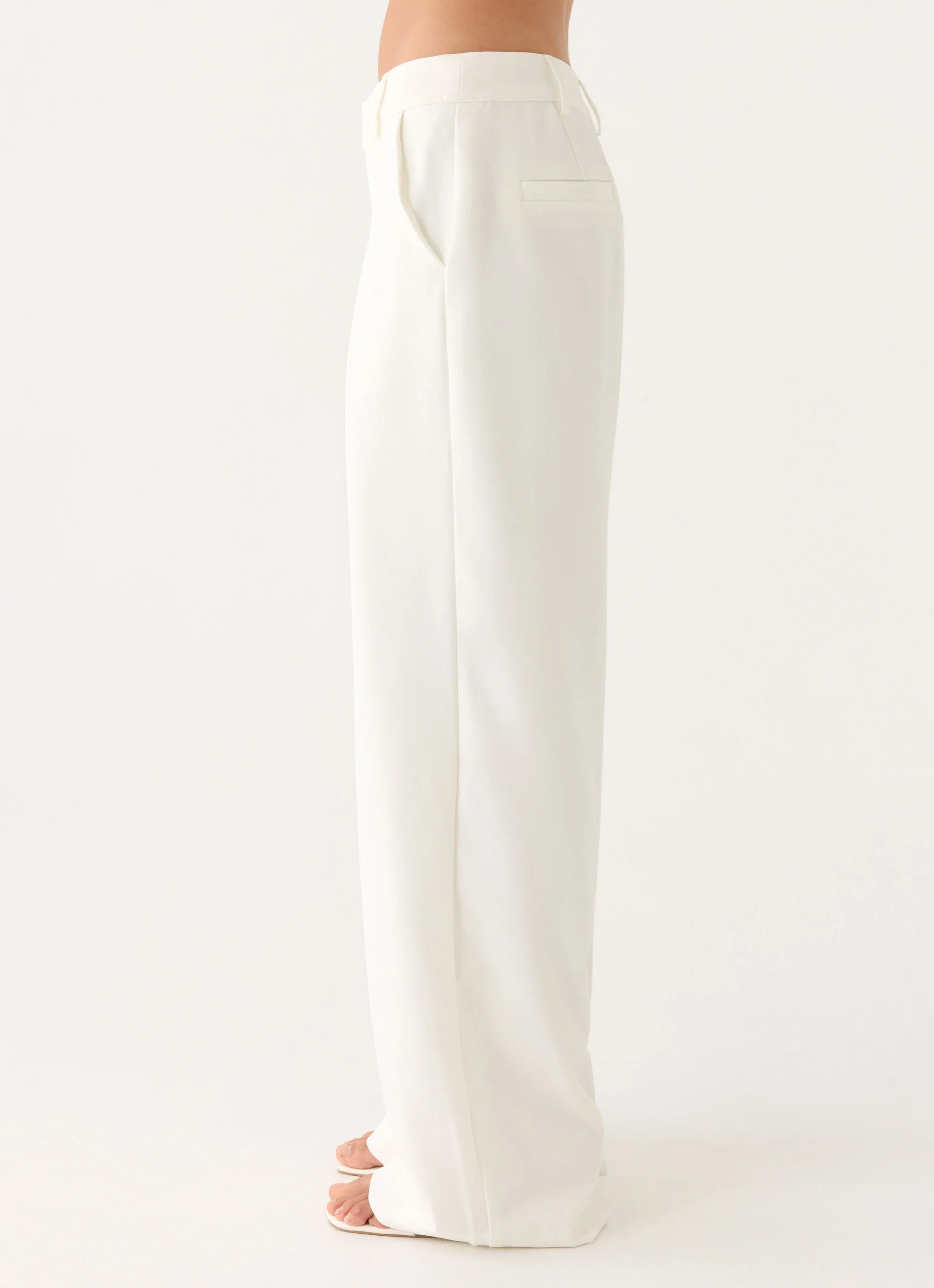 Sora Low Rise Pant - White - Image 3