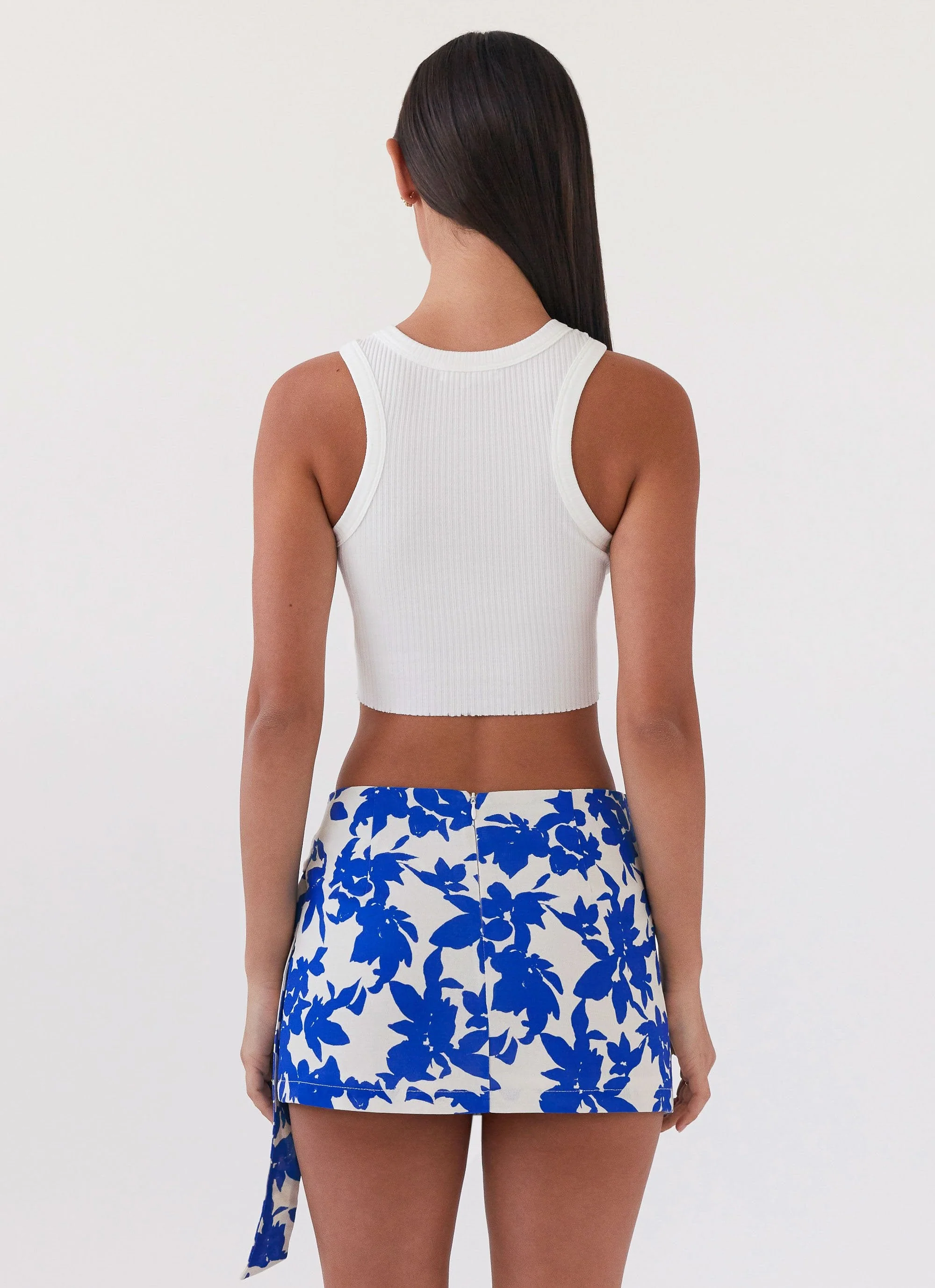 Steal Away Linen Wrap Skirt - Blue Floral - Image 4